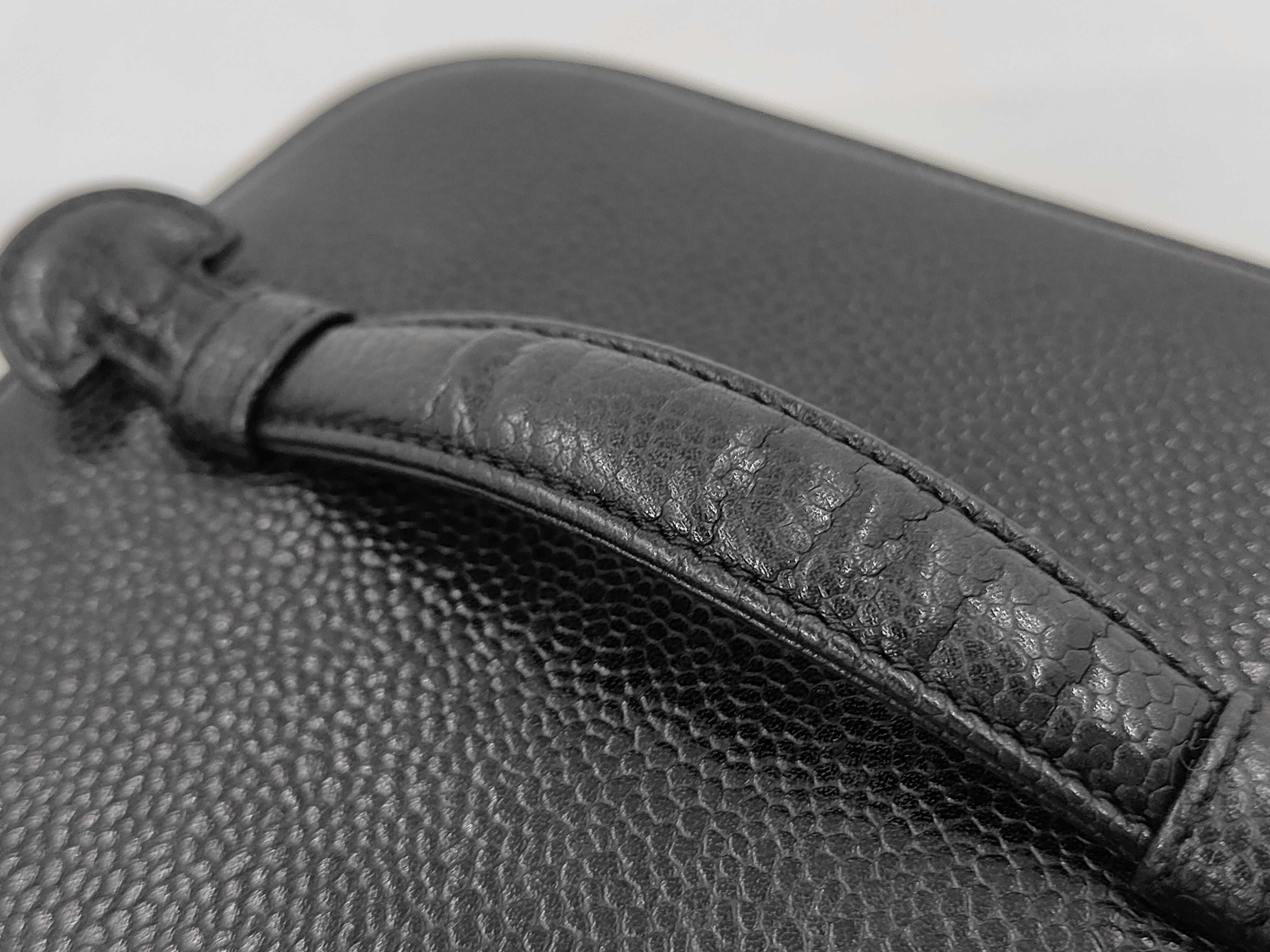 Vanity Bag, Caviar Skin, A01998 Vanity Bag — view 5