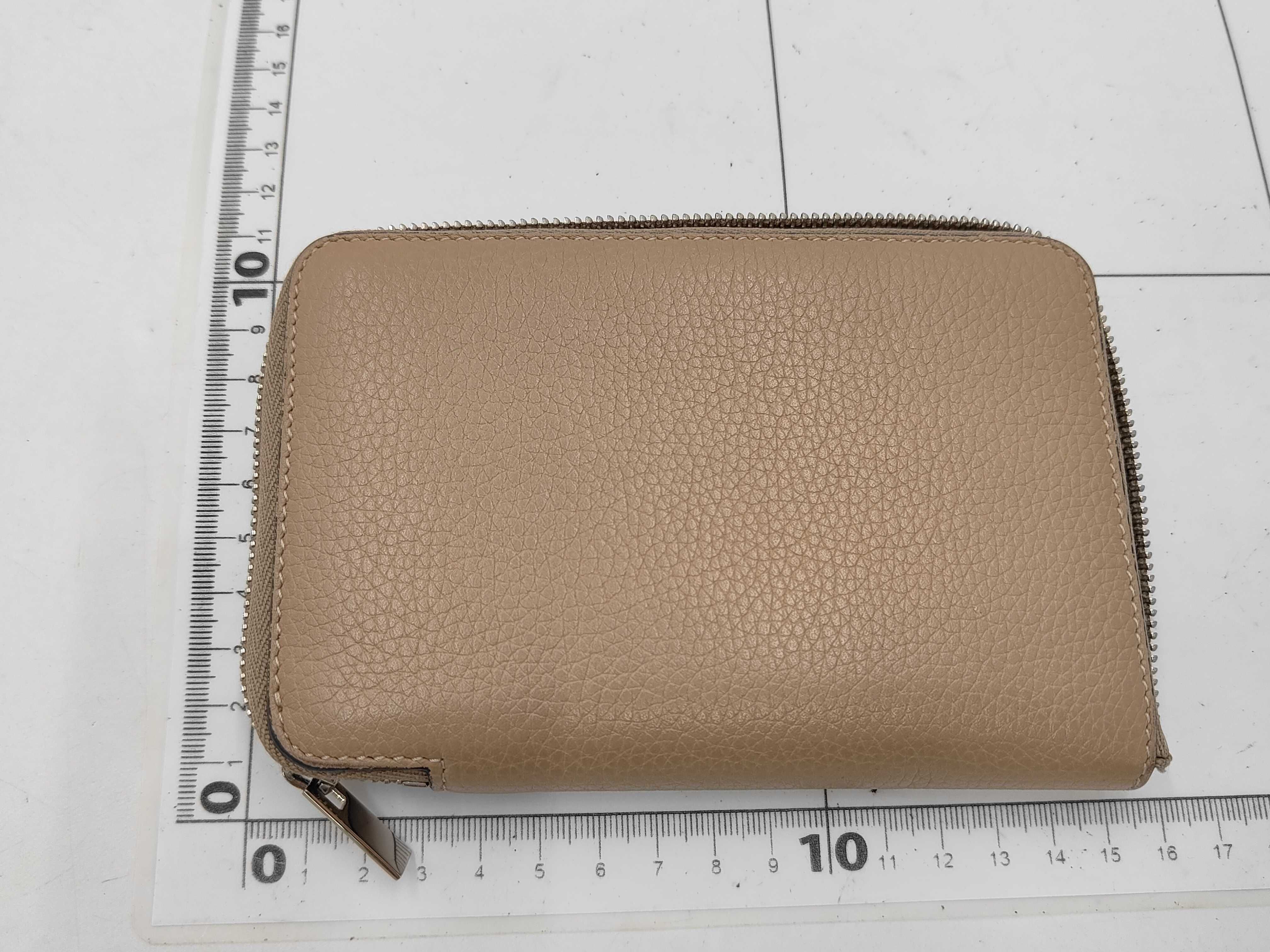 Bi-fold Wallet Leather Beige Round Wallet — view 2