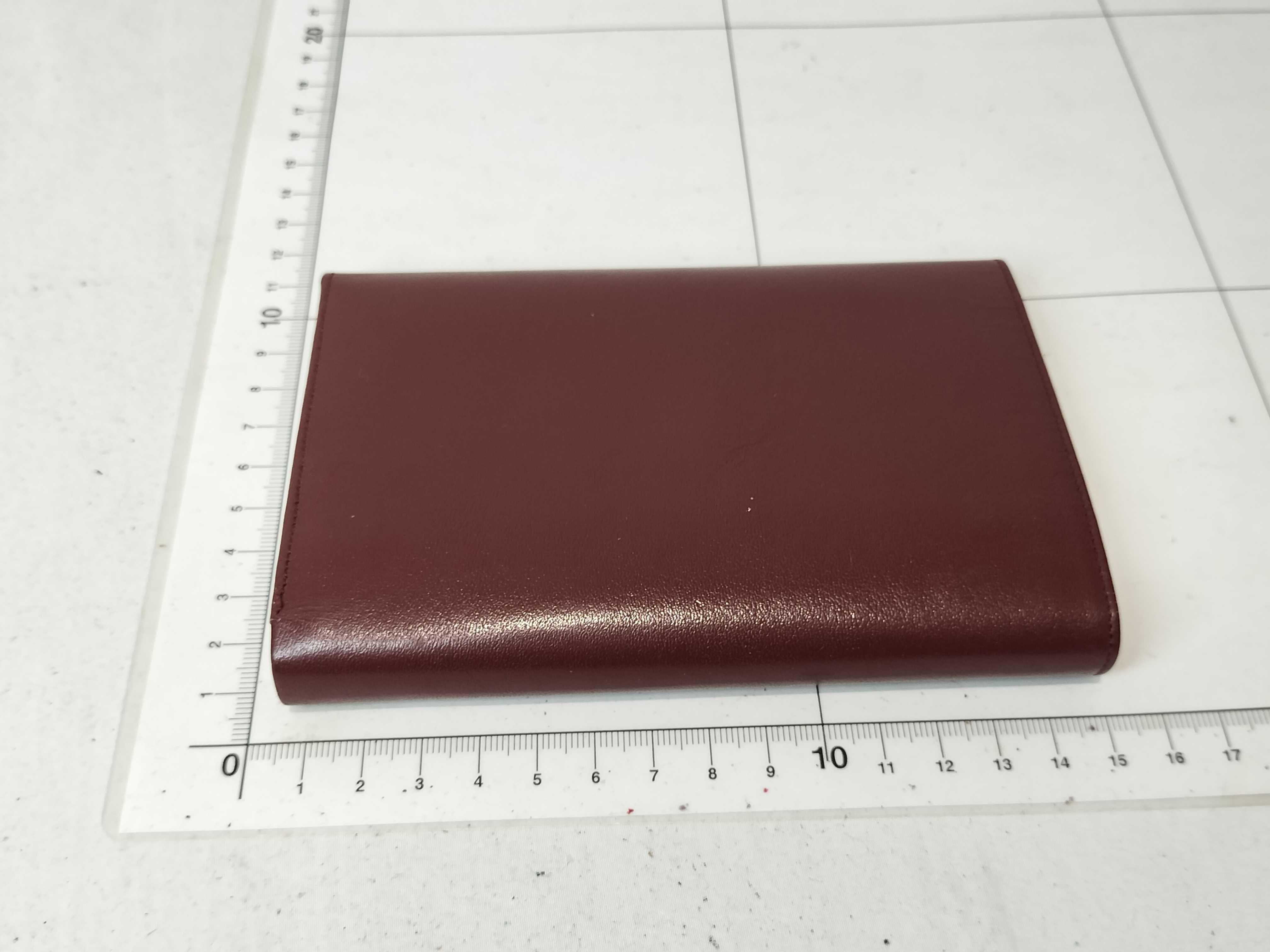 Must Cartier coin purse and other accessories — view 2
