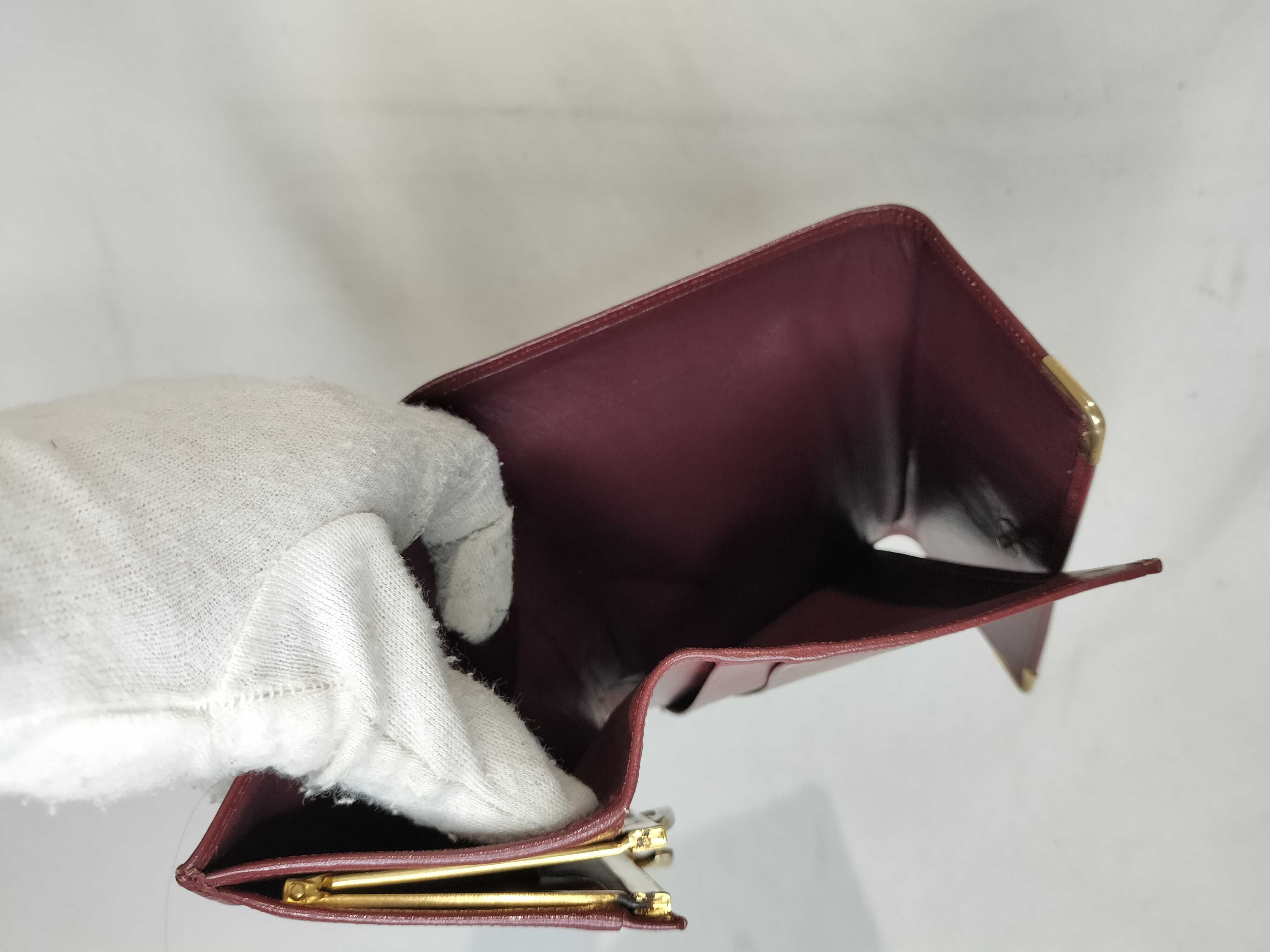 Must Cartier coin purse and other accessories — view 8