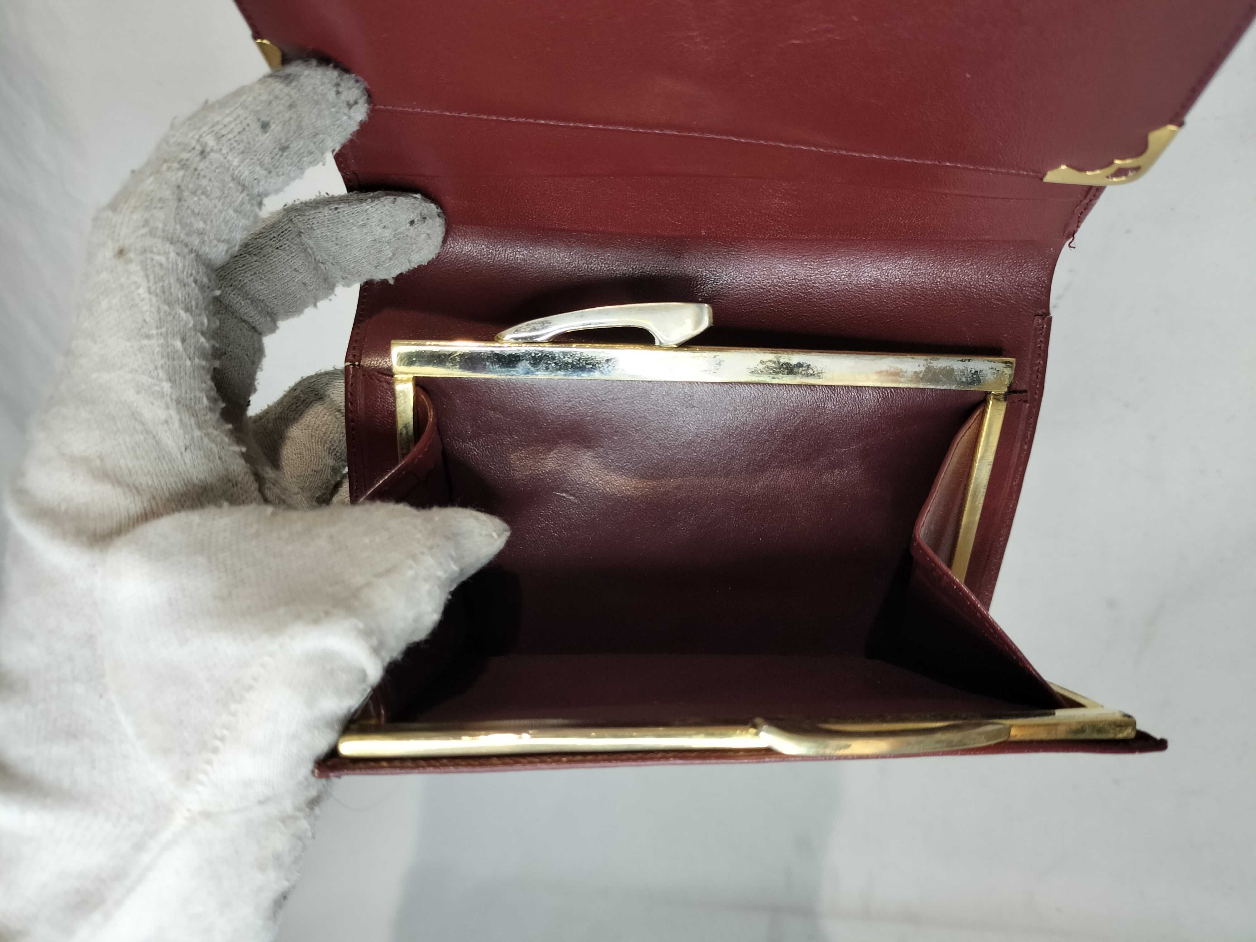 Must Cartier coin purse and other accessories — view 10