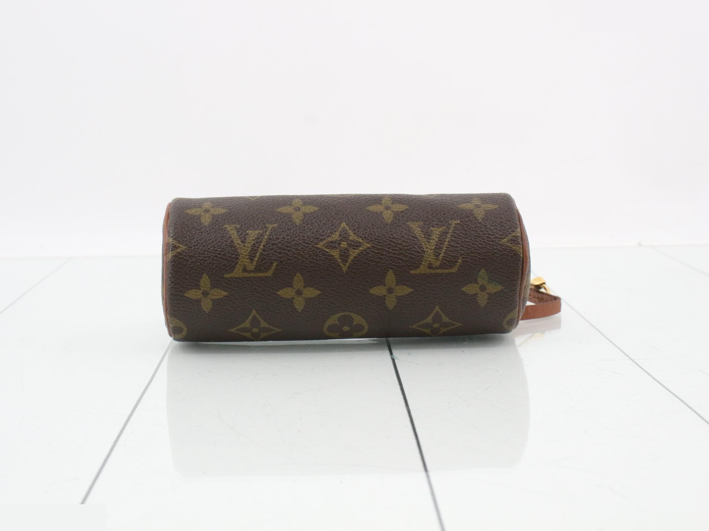 handbag — view 3