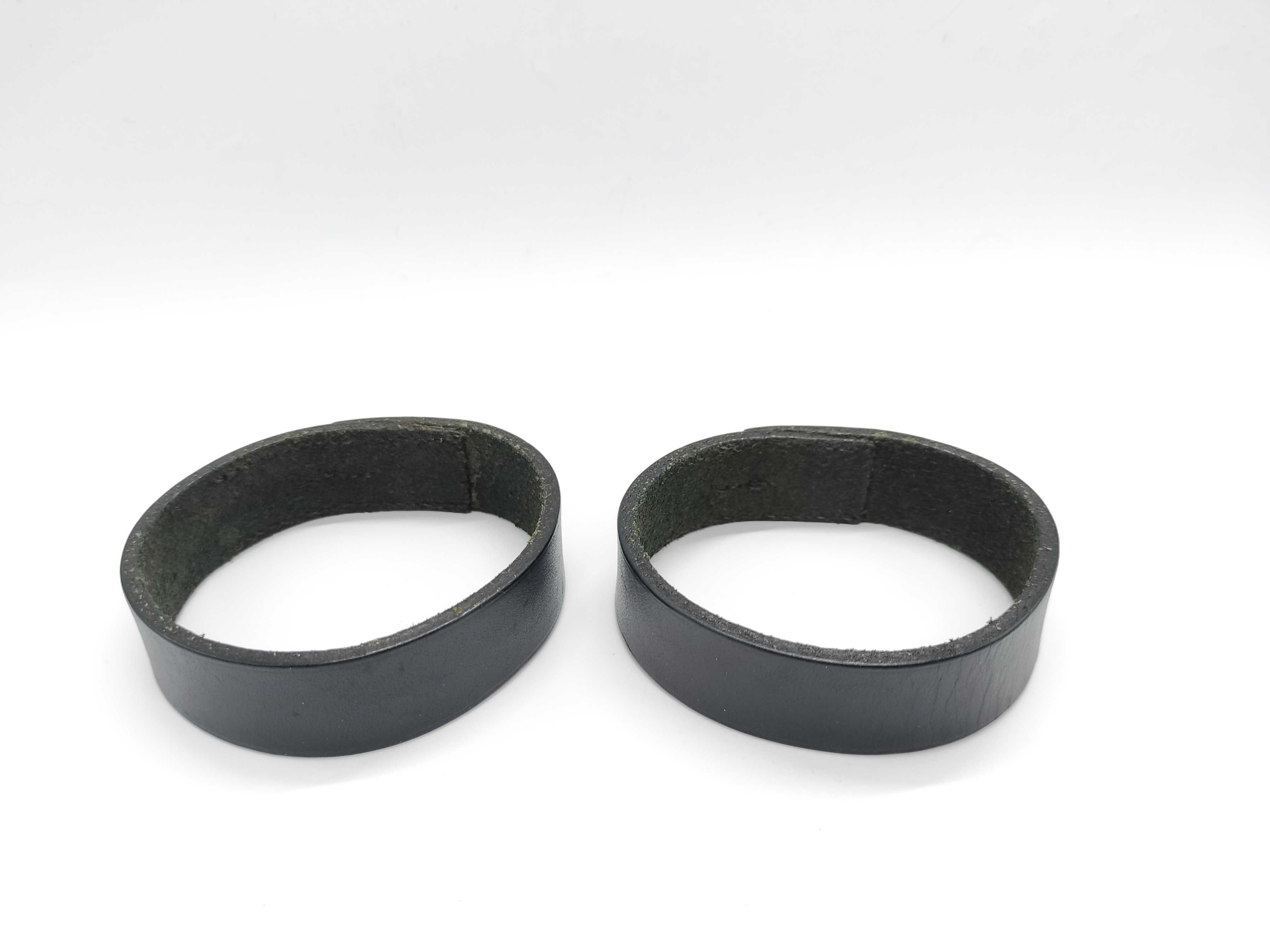 Pour Tour Leather Bangle Bracelet — view 2