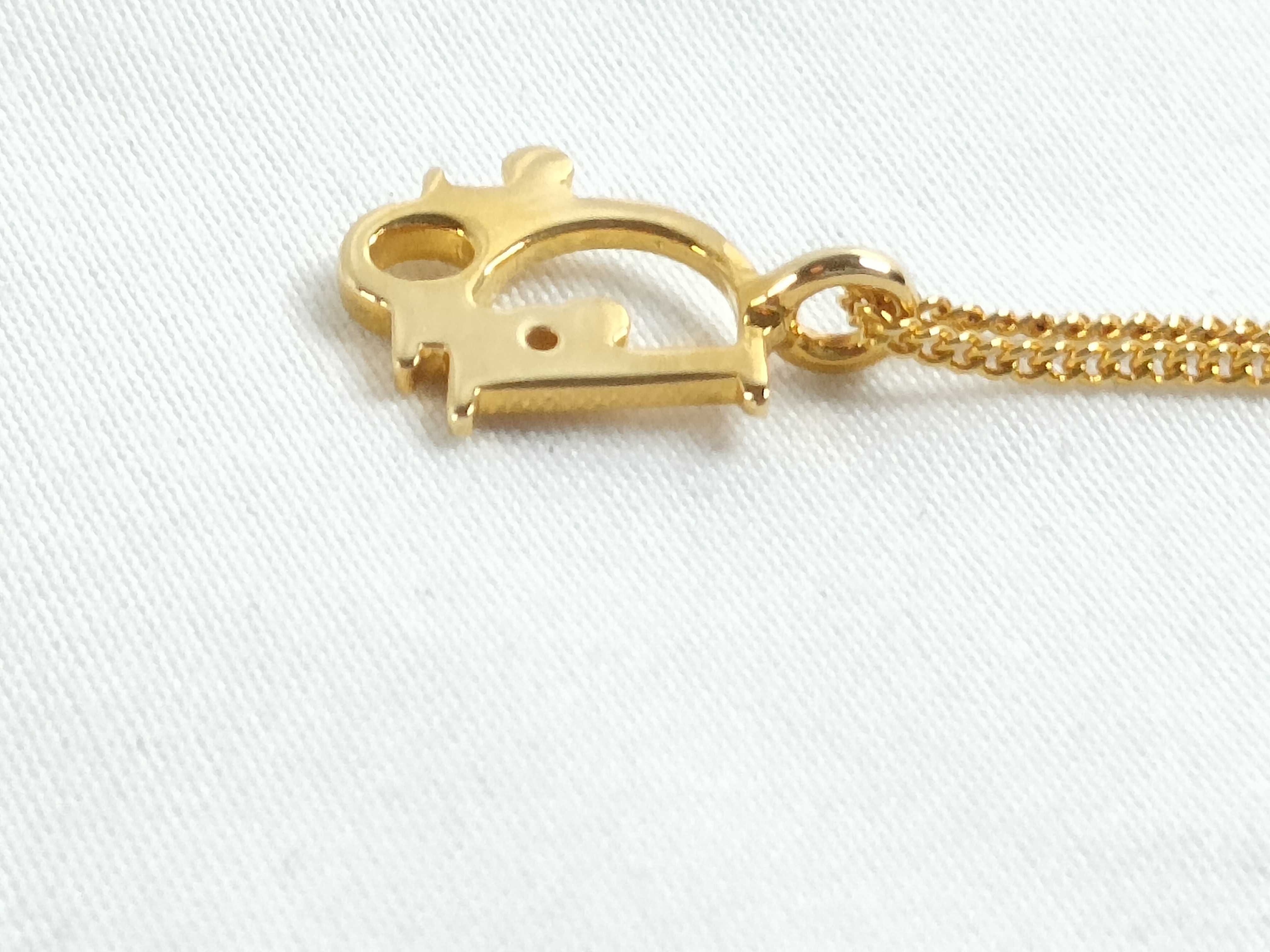 necklace — view 3