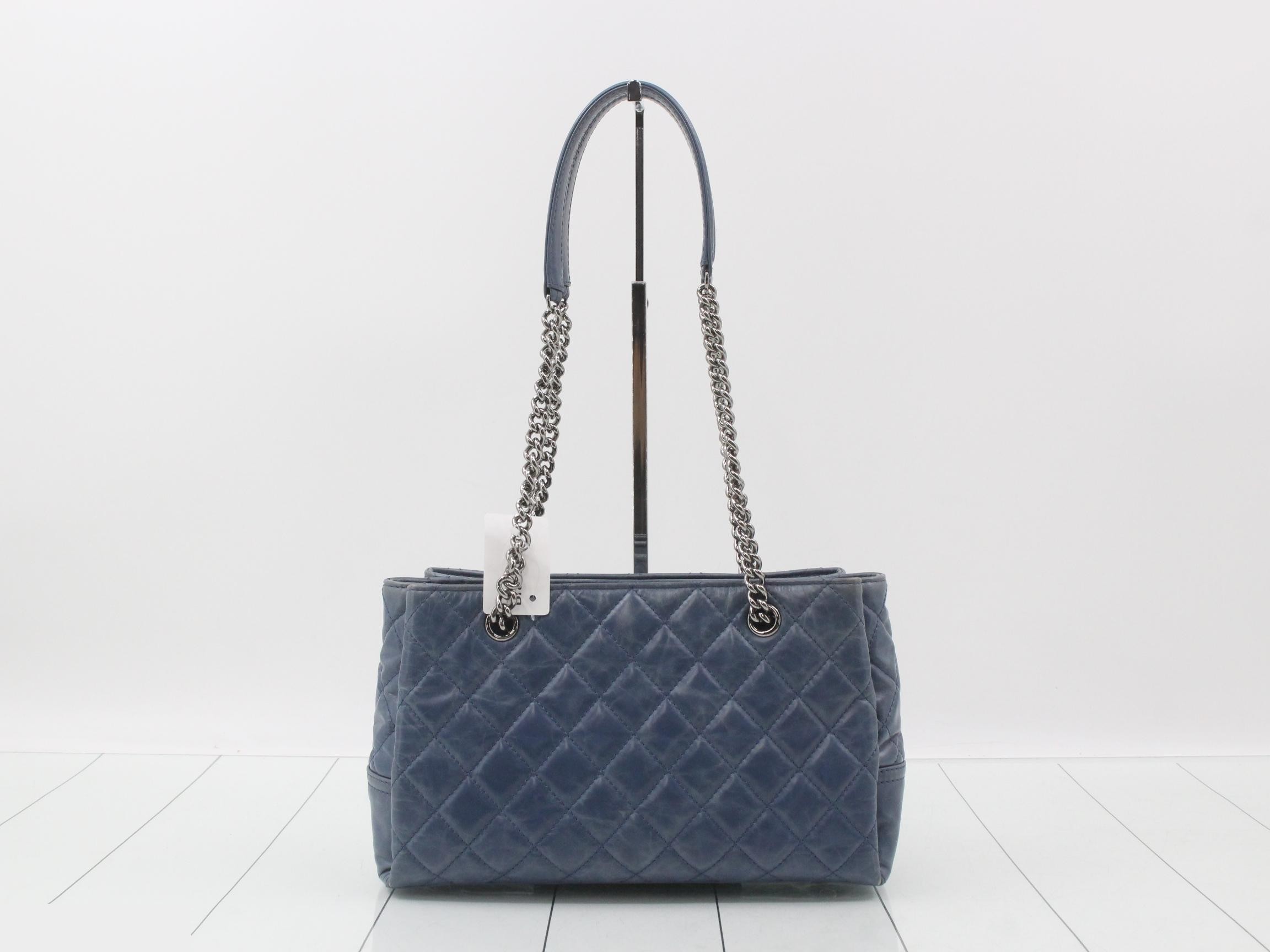 Matelassé (bag) — view 2
