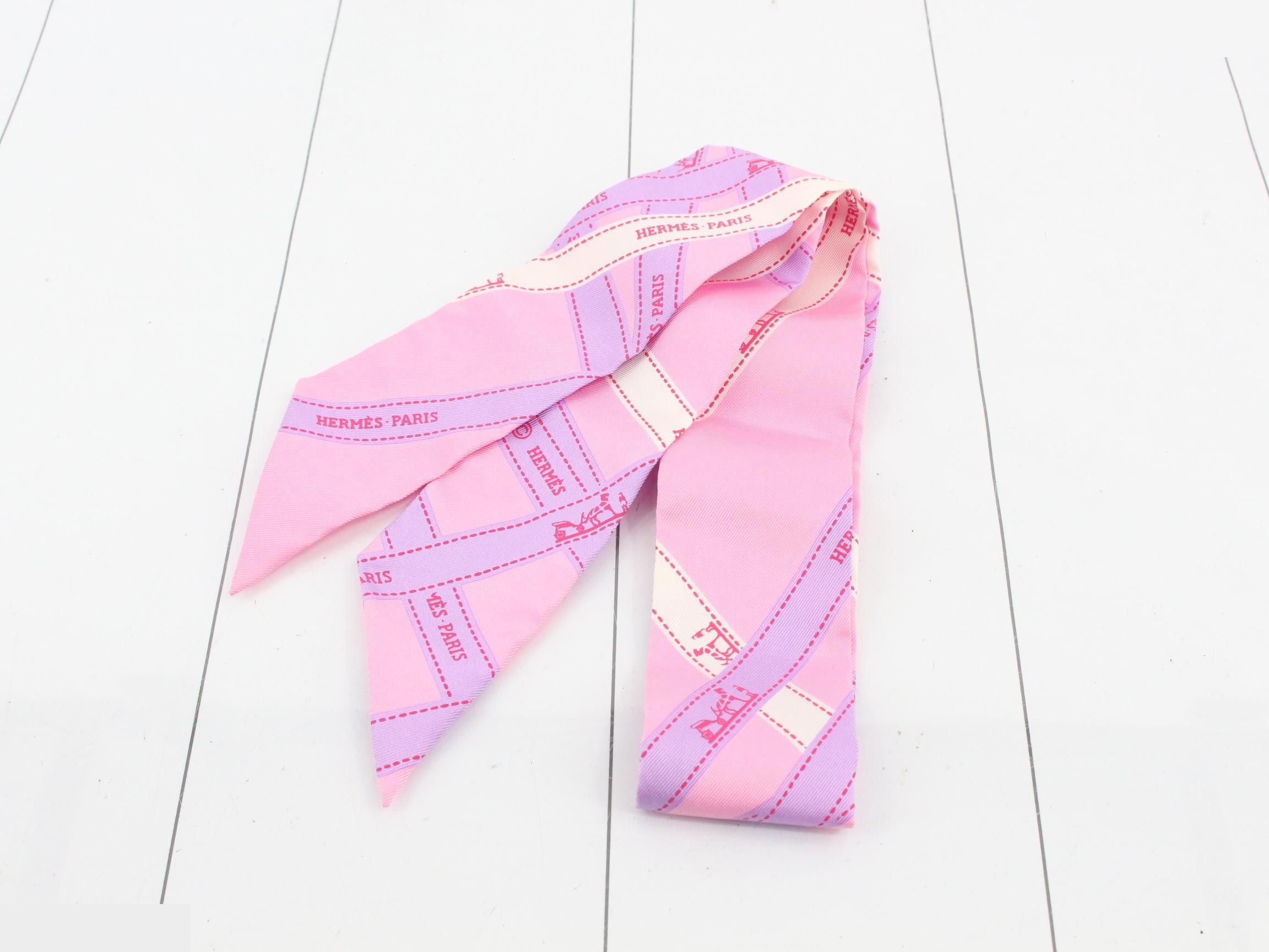 scarf — view 2