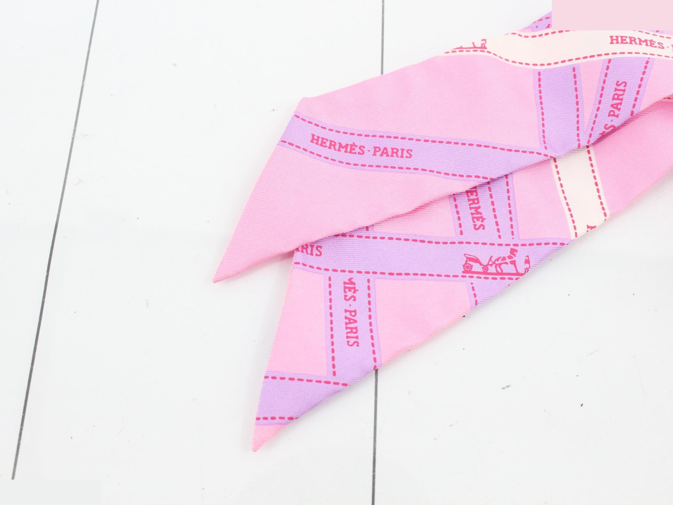 scarf — view 3