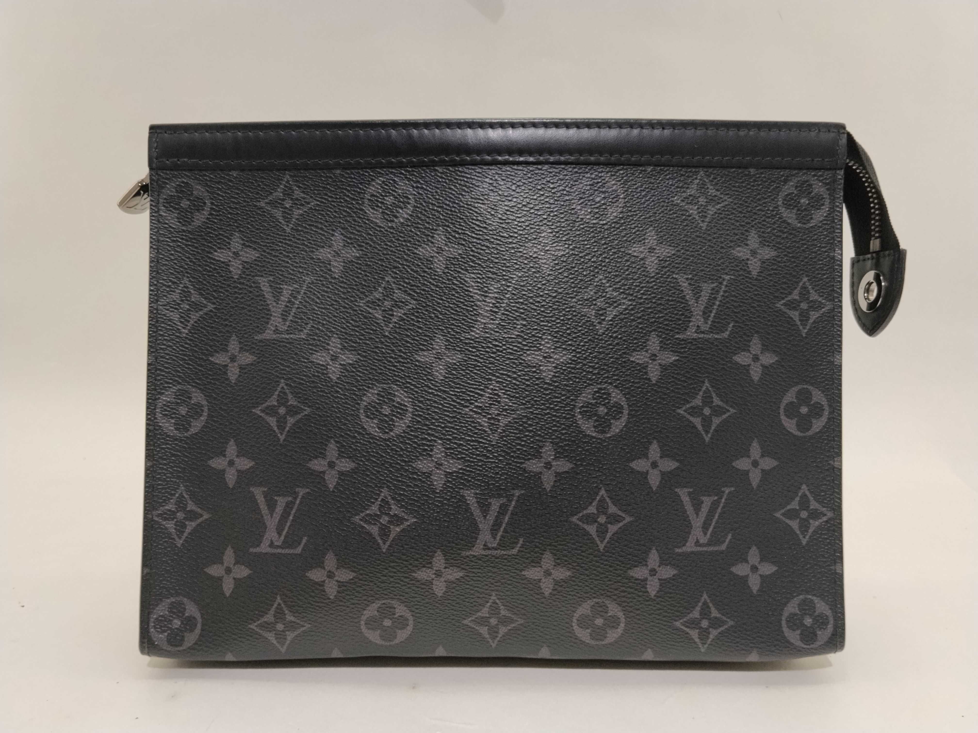 FR- Monogram Eclipse Pochette VOYAGE MM M61692 TA2250 Black Pouch