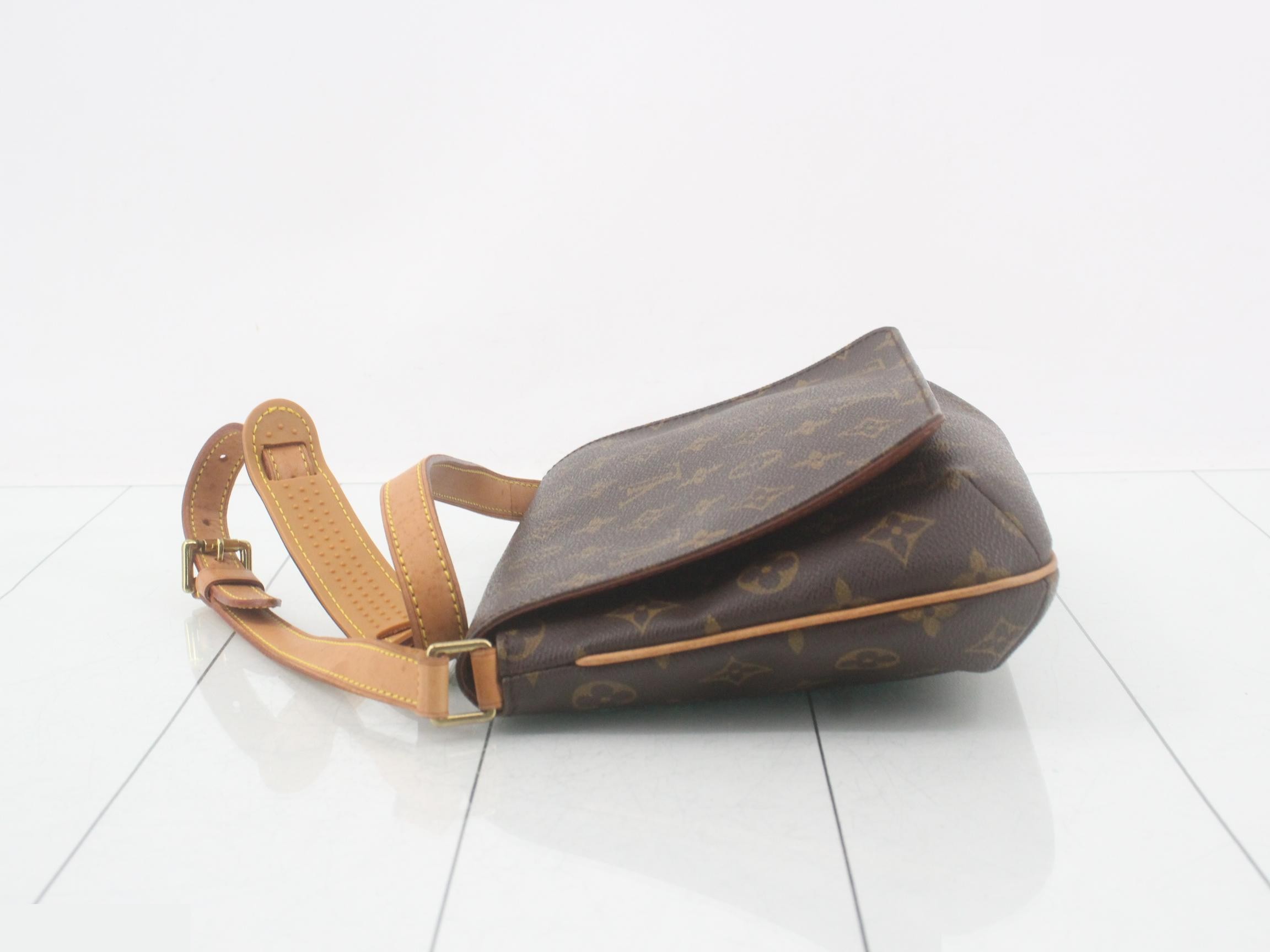 Musette Tango Short Shoulder — view 4