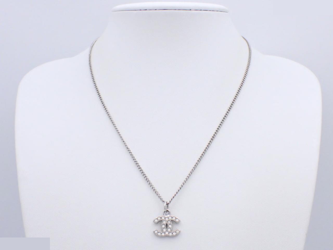 Necklace with Coco Mark design, rhinestones, silver chain (approx. 42cm) — view 3