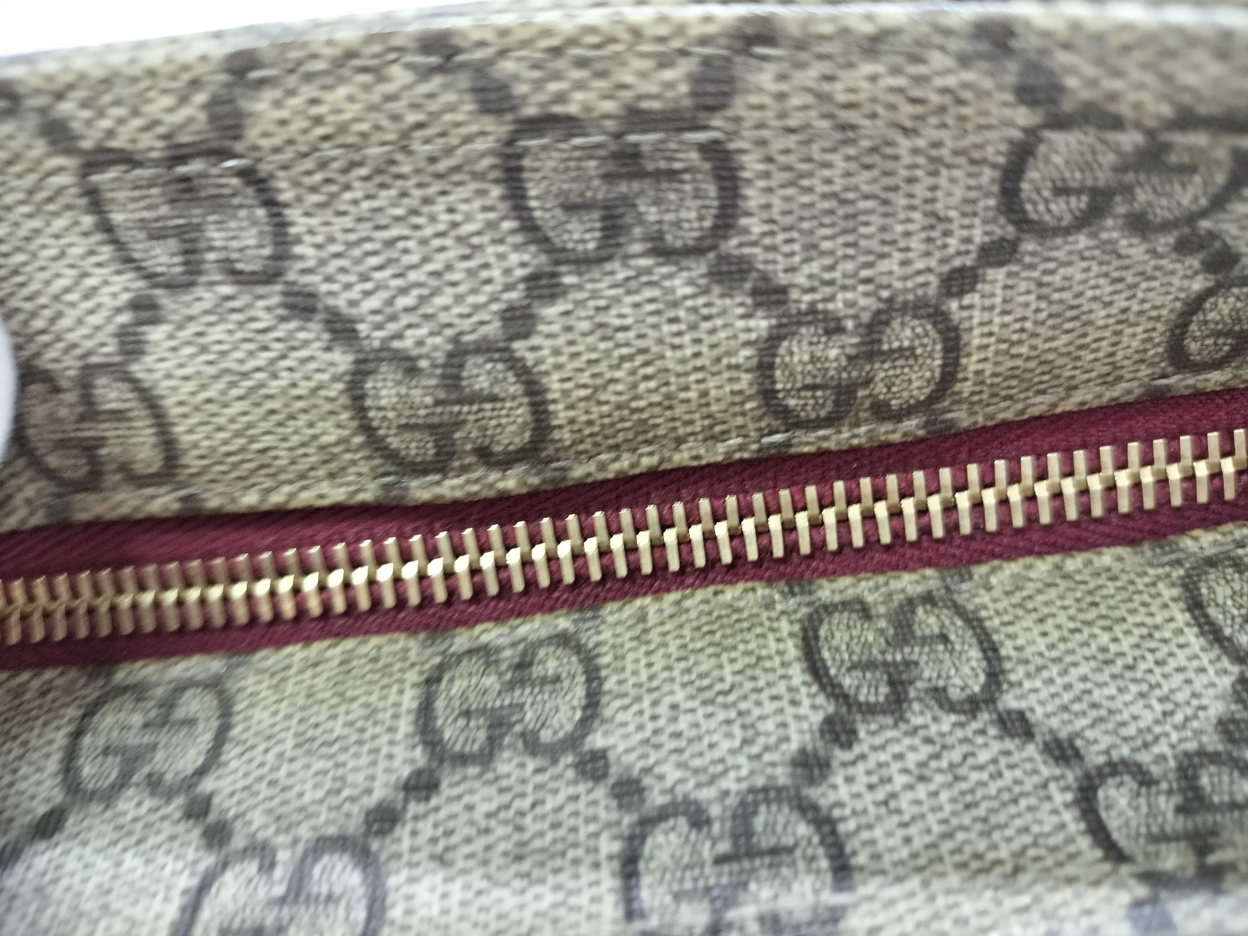 GG Supreme Sherry Shoulder Bag — view 6
