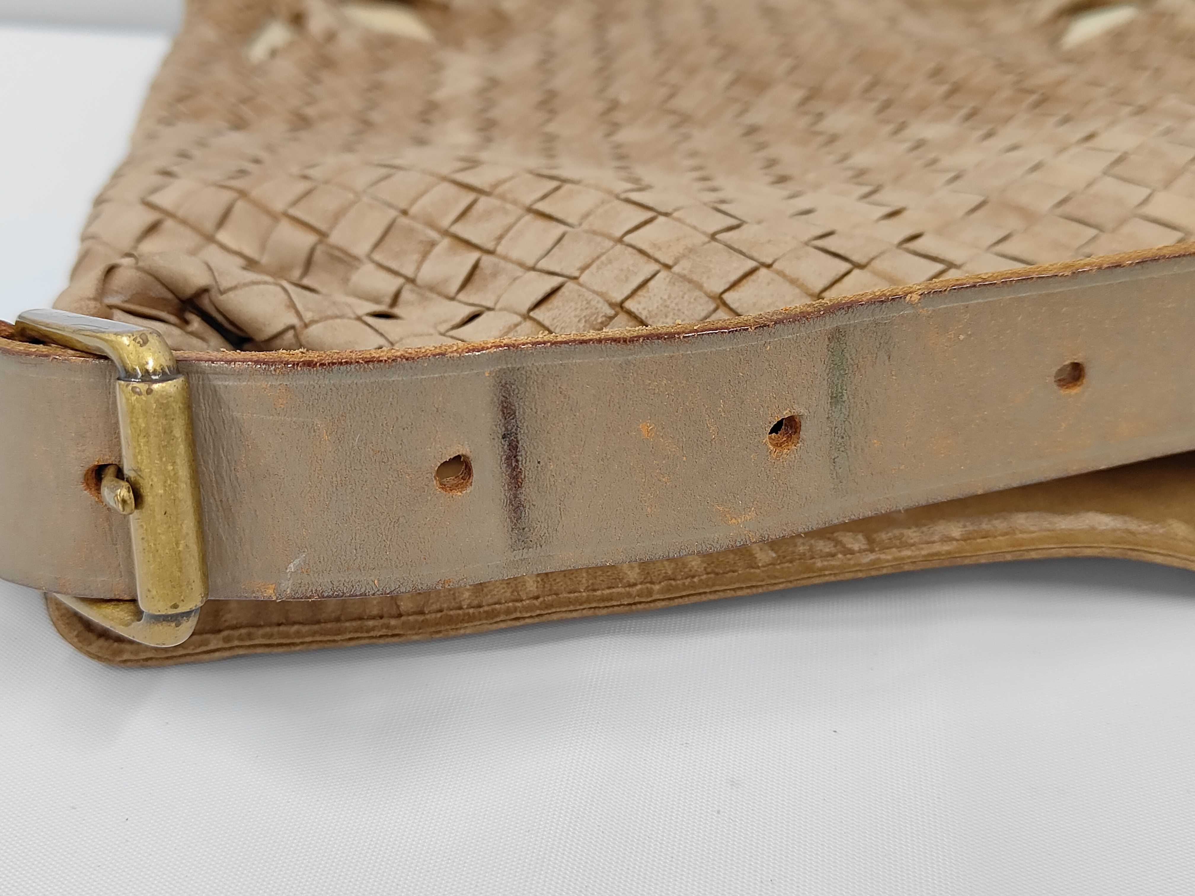 Intrecciato Shoulder Bag — view 10