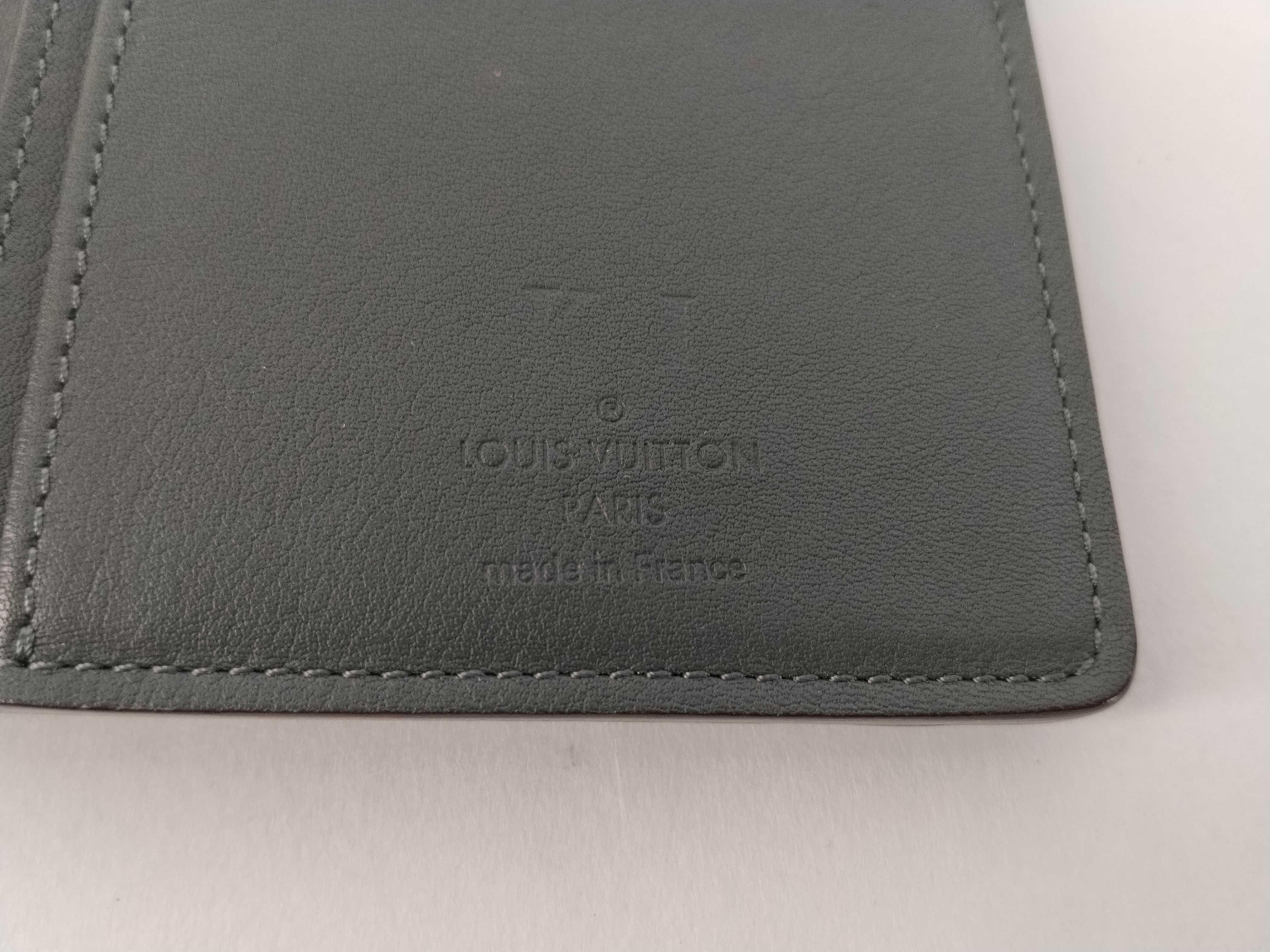 Taiga LV Long Wallet — view 9