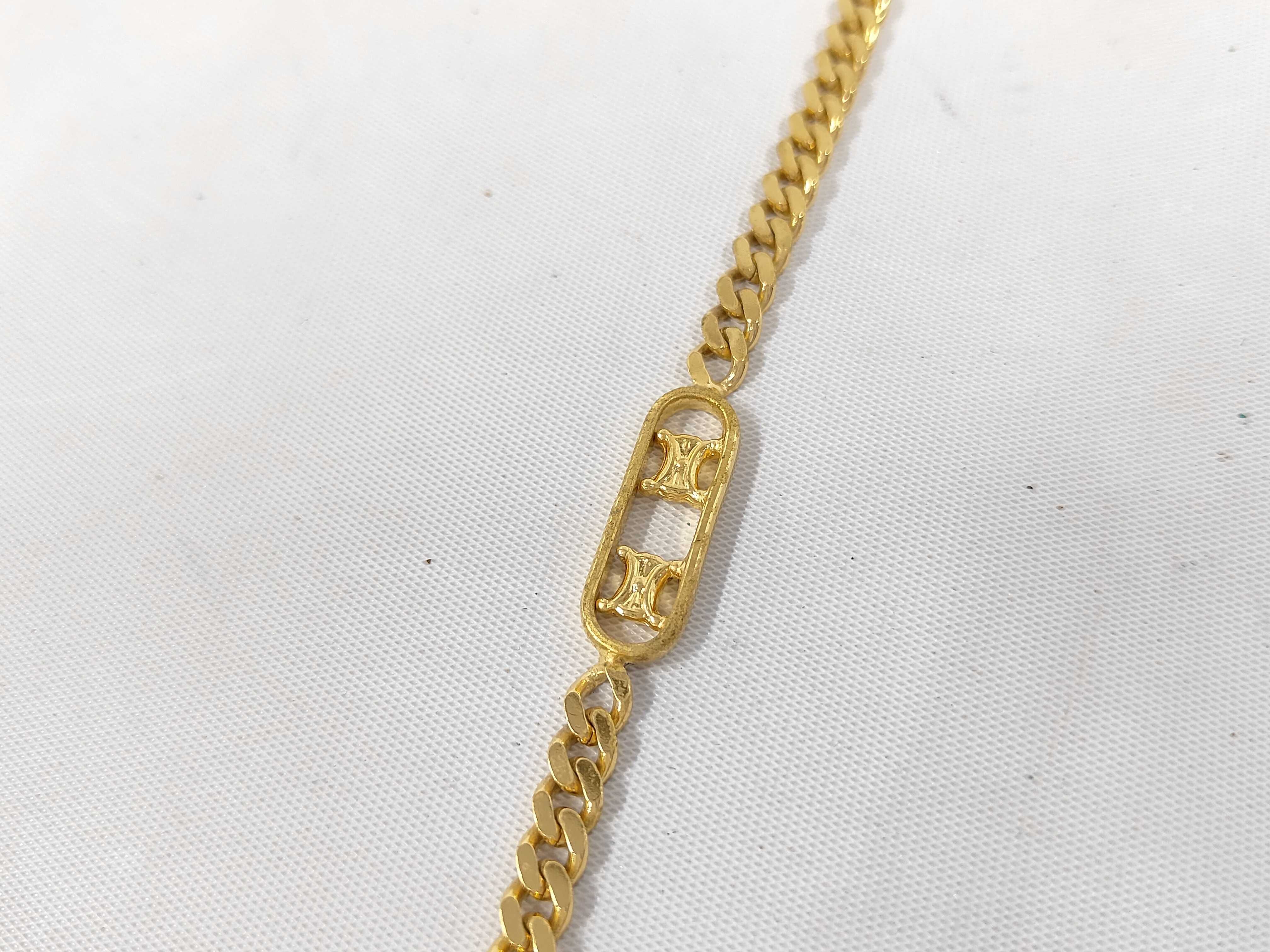 necklace — view 2