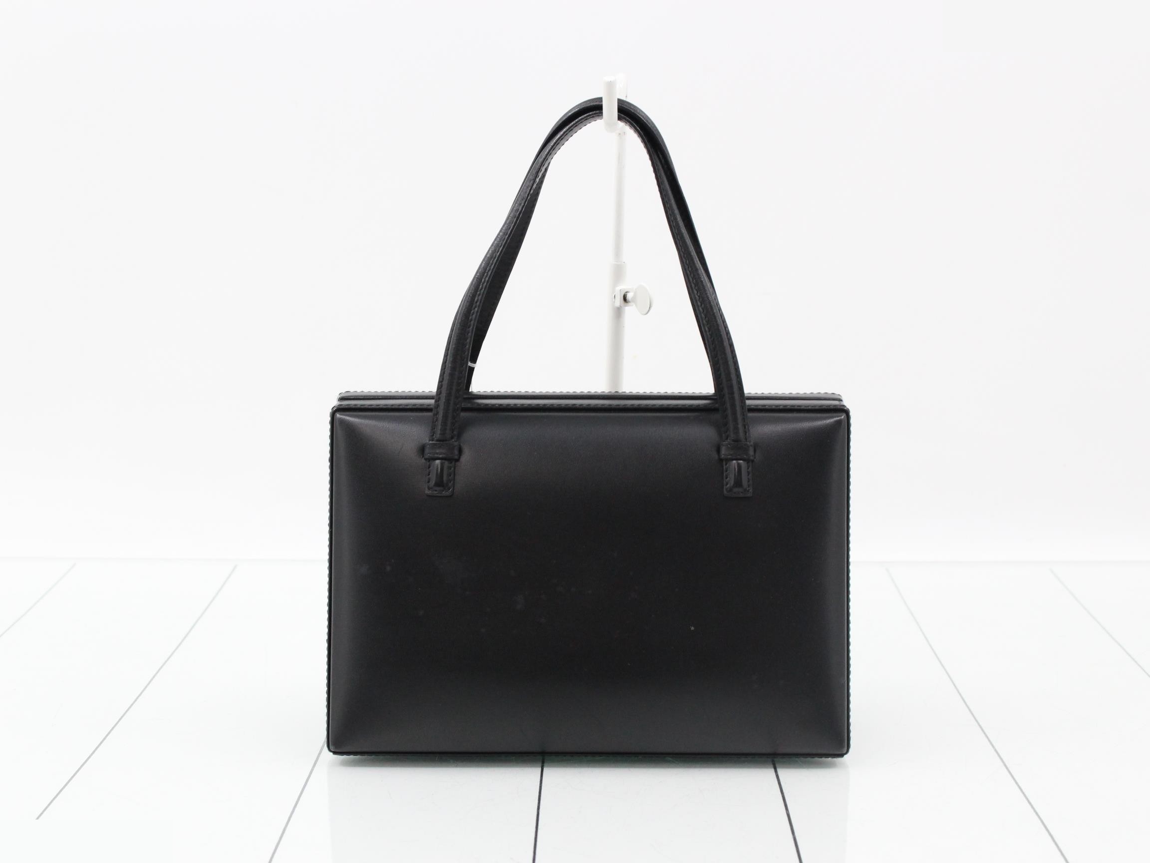 handbag — view 2