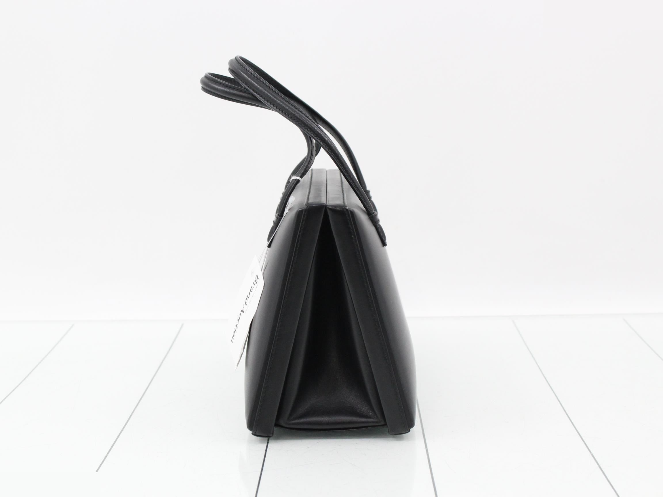 handbag — view 3