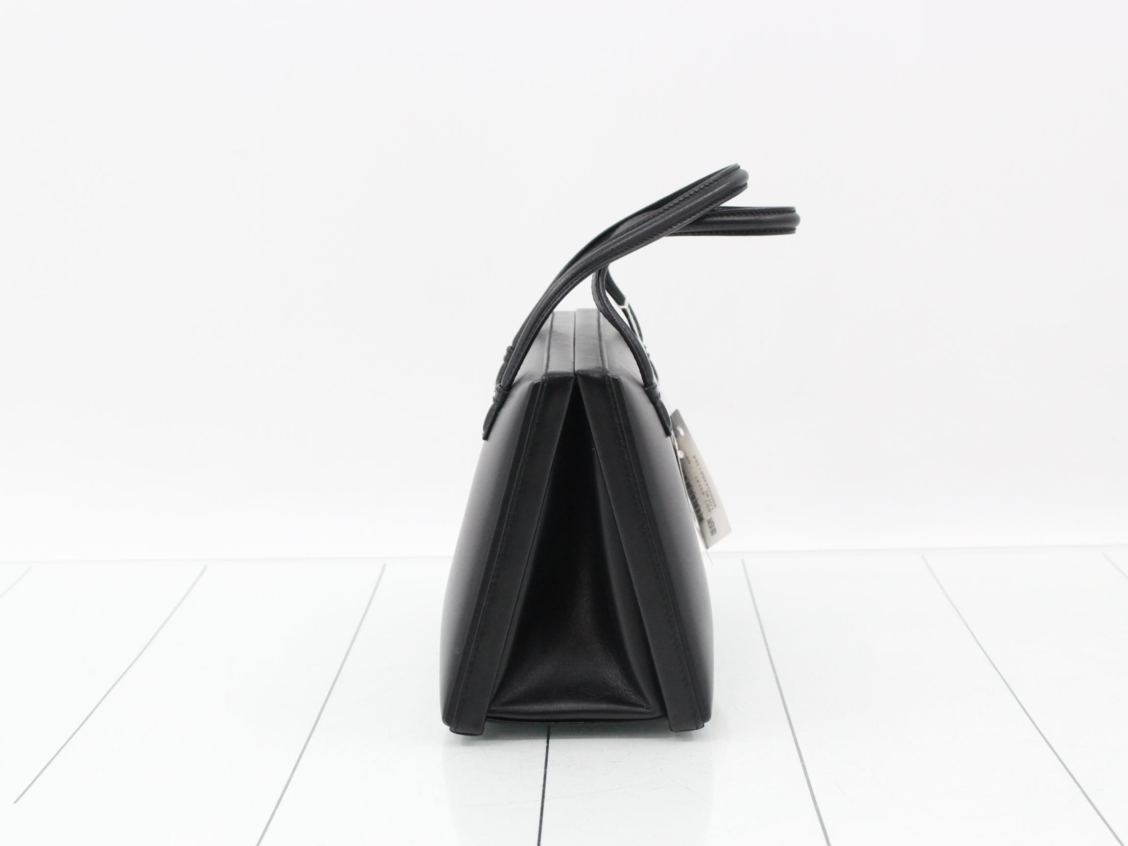 handbag — view 4