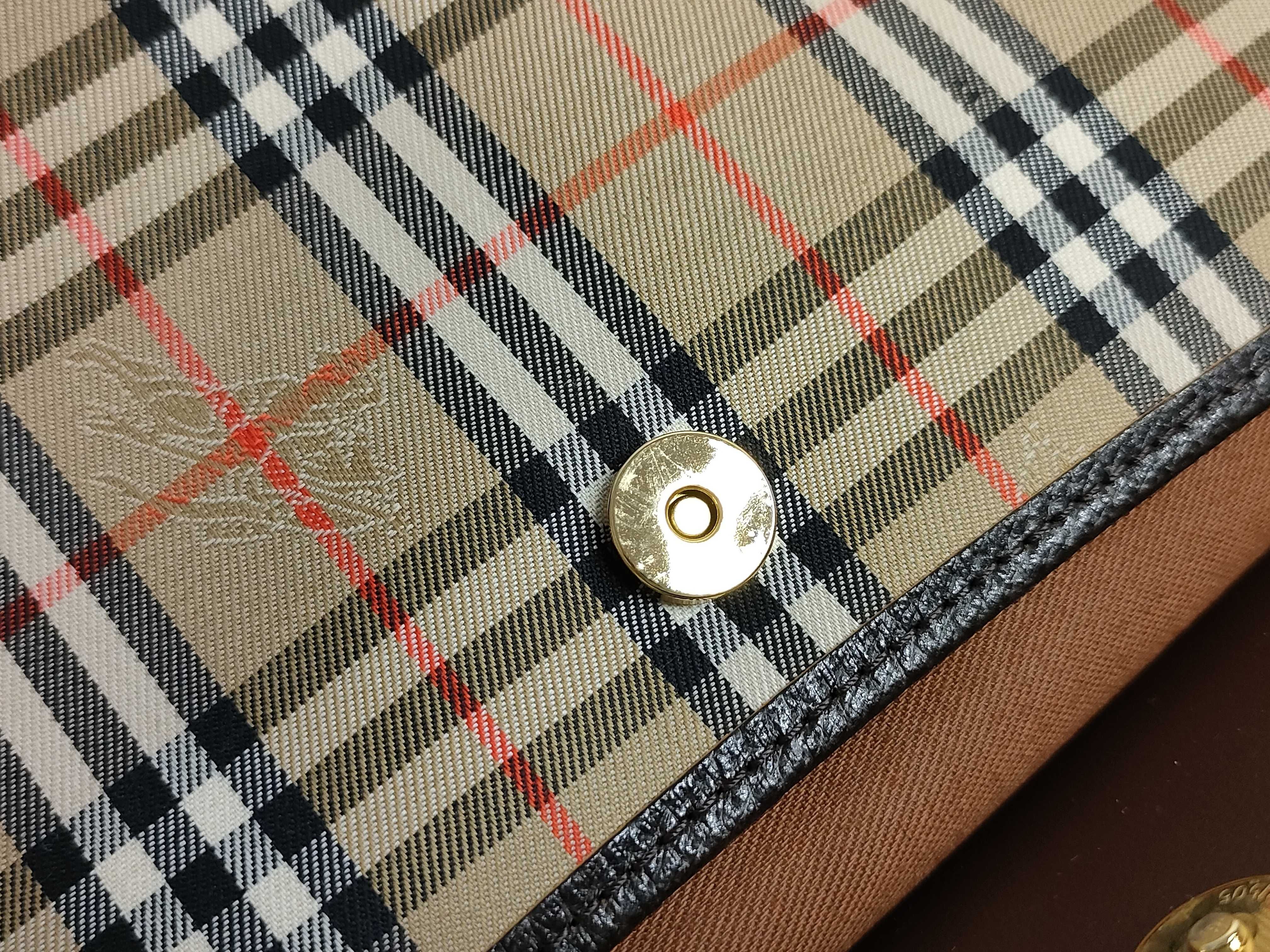 Nova Check Clutch Bag — view 13