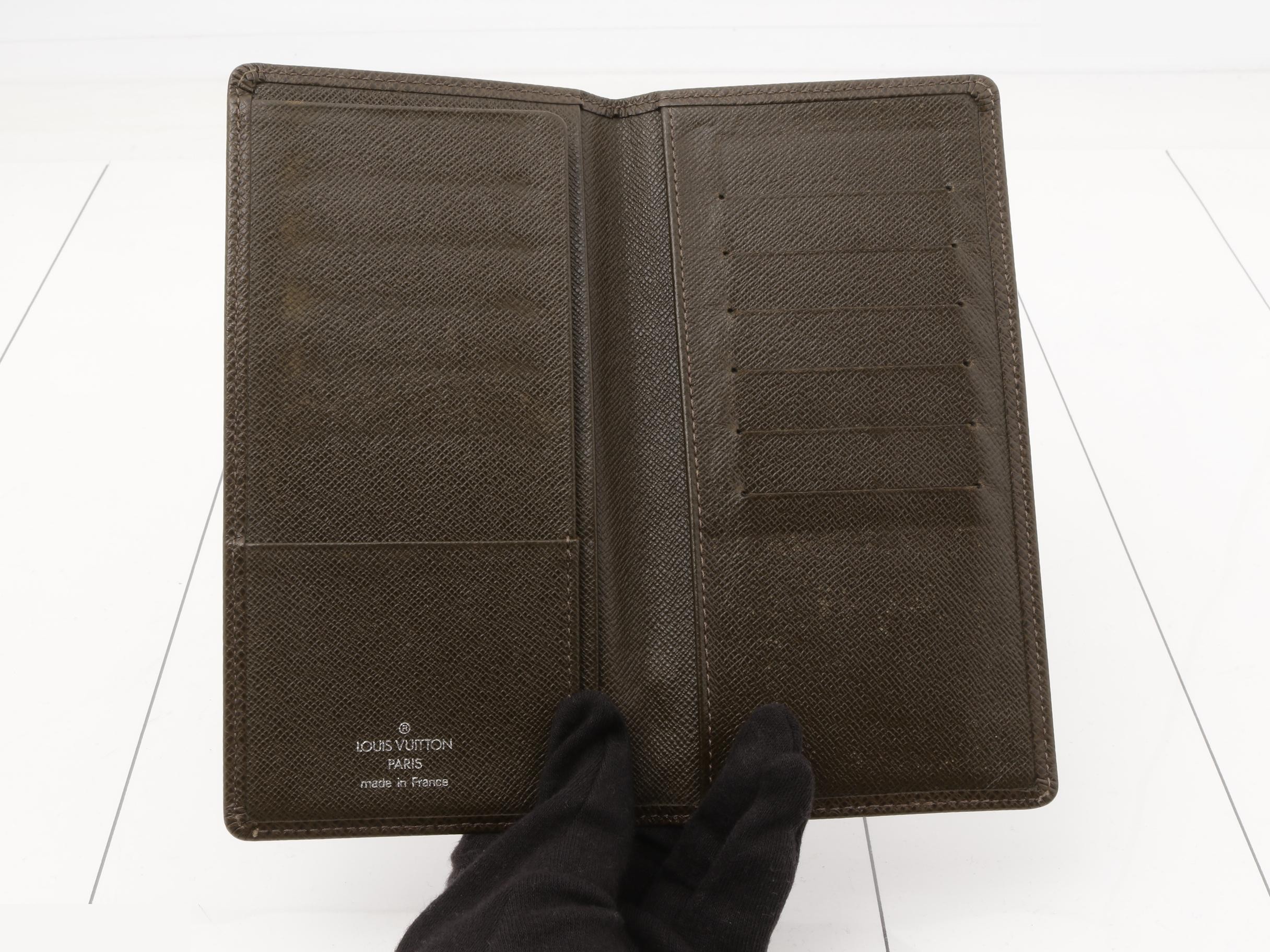 LV Porte Valeur Carte Crédit Grizzly M30398 — view 4