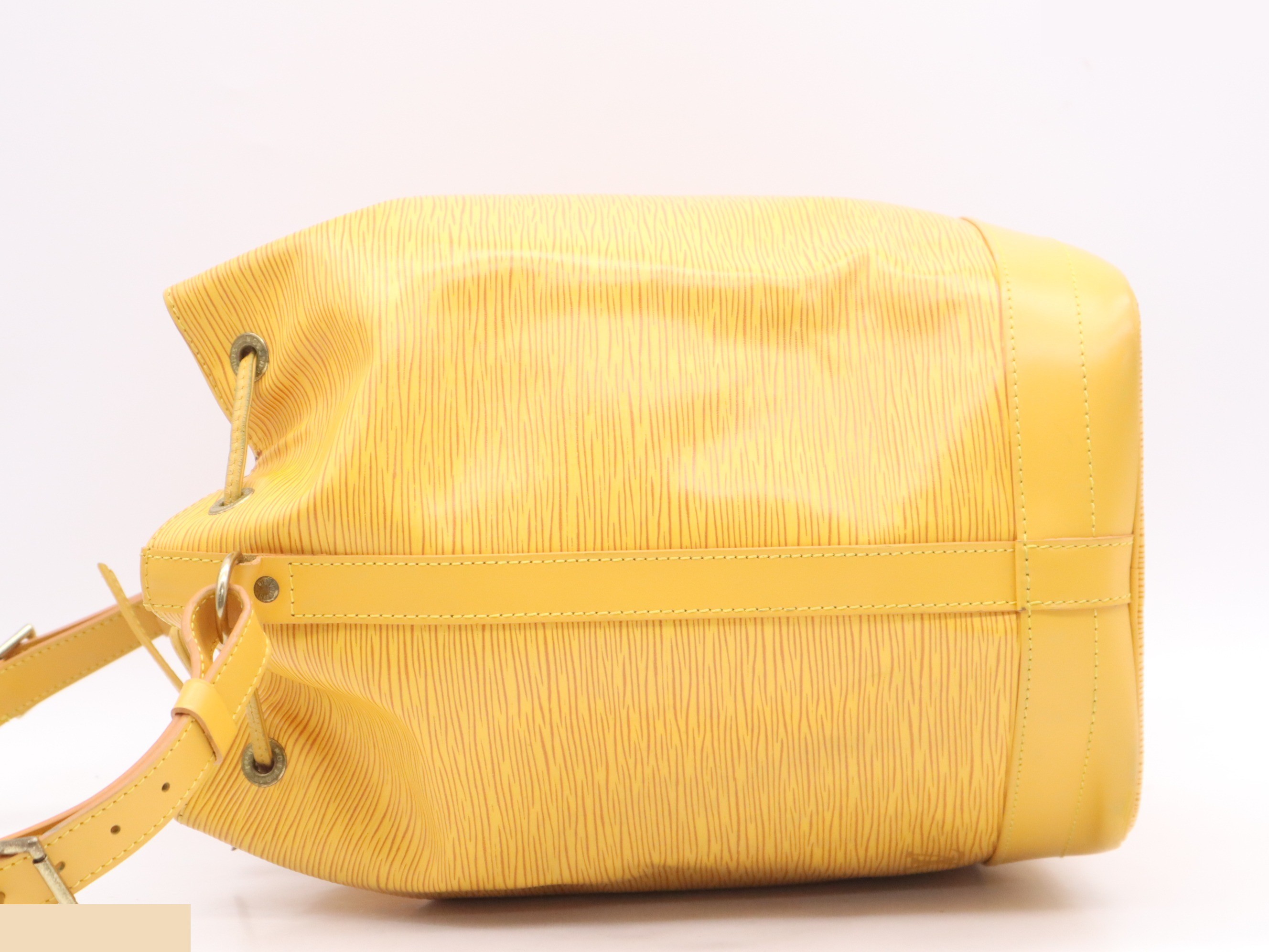 Noe Tassili Yellow — view 3