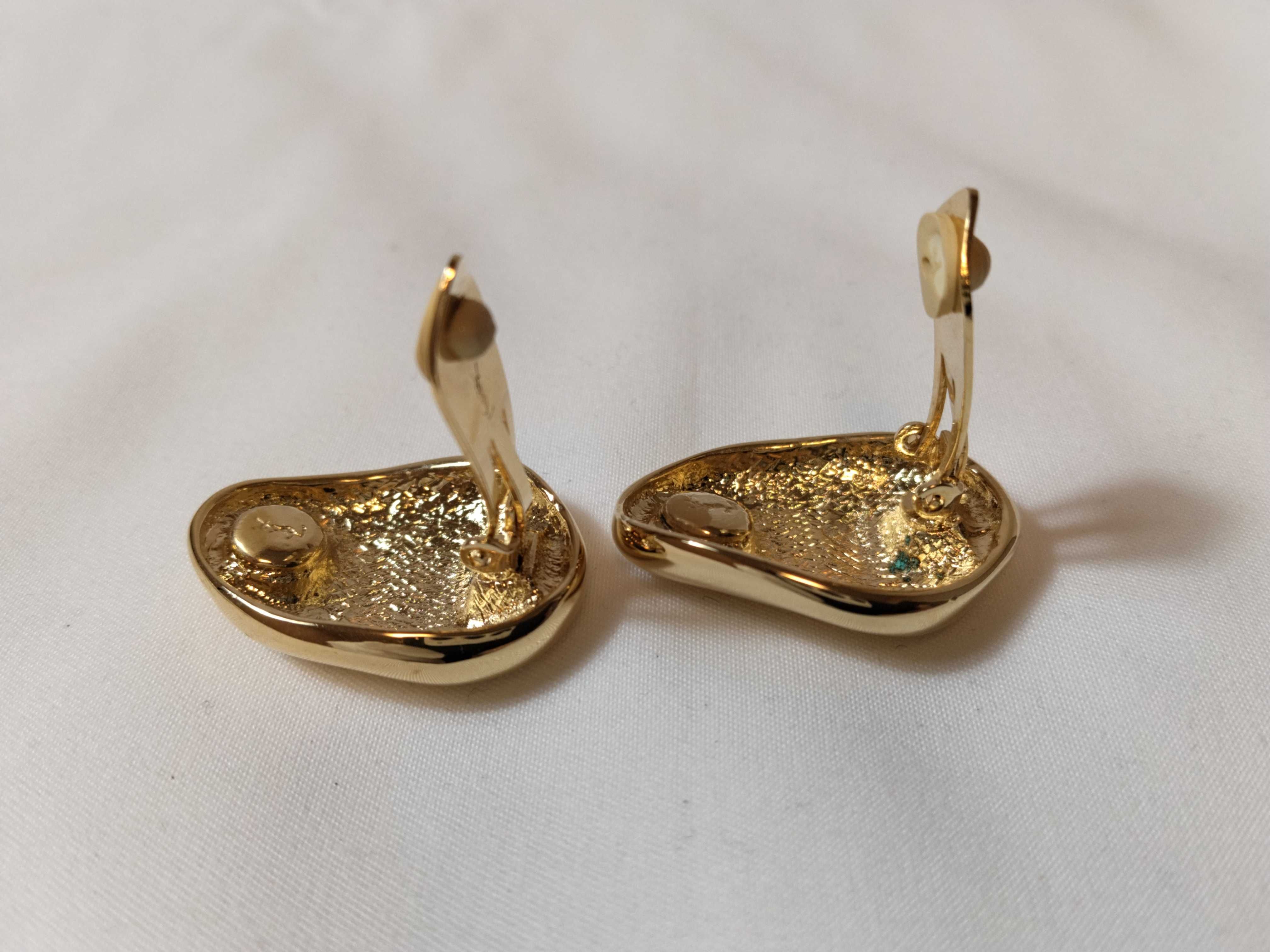 Gold Necklace/Earring Set Necklace — view 7