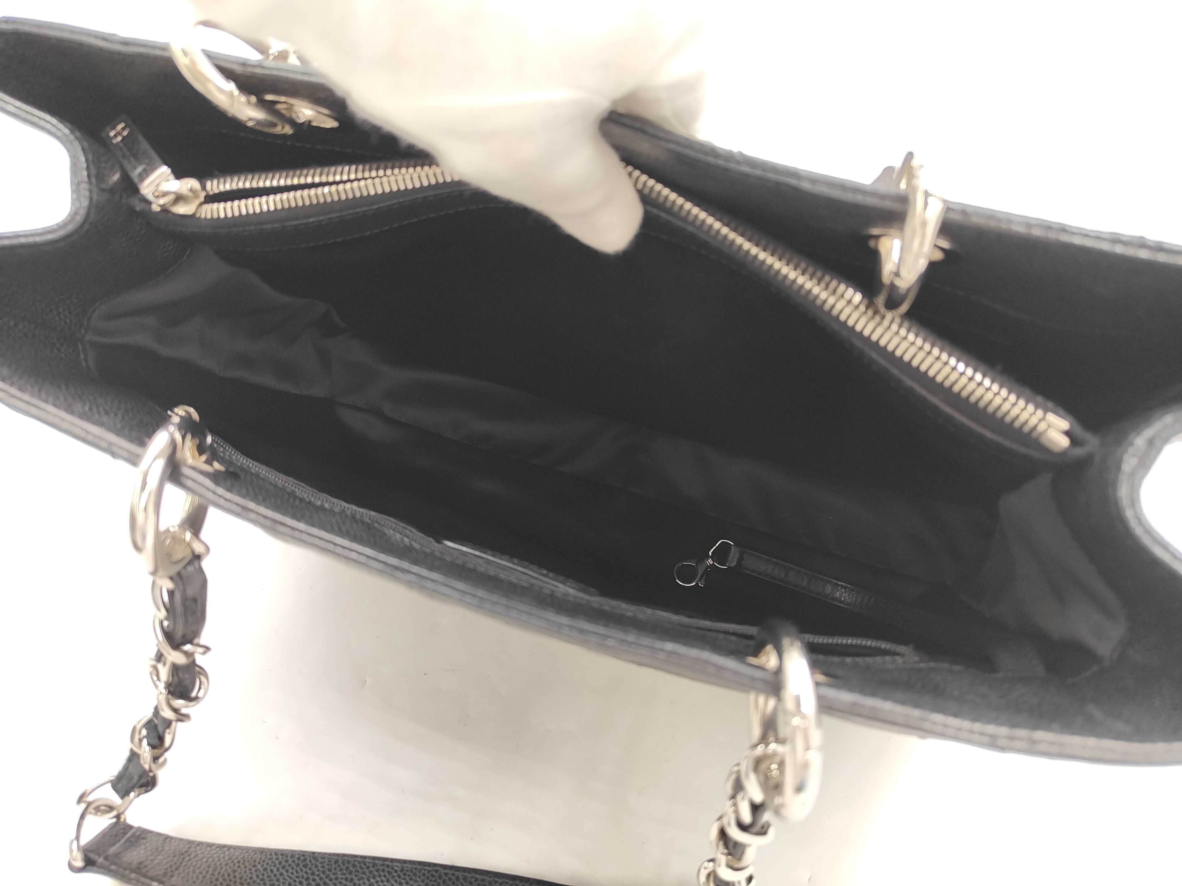 Matelassé Chain Tote Bag, GST, Caviar Skin, Black, Serial Seal, G Card — view 12