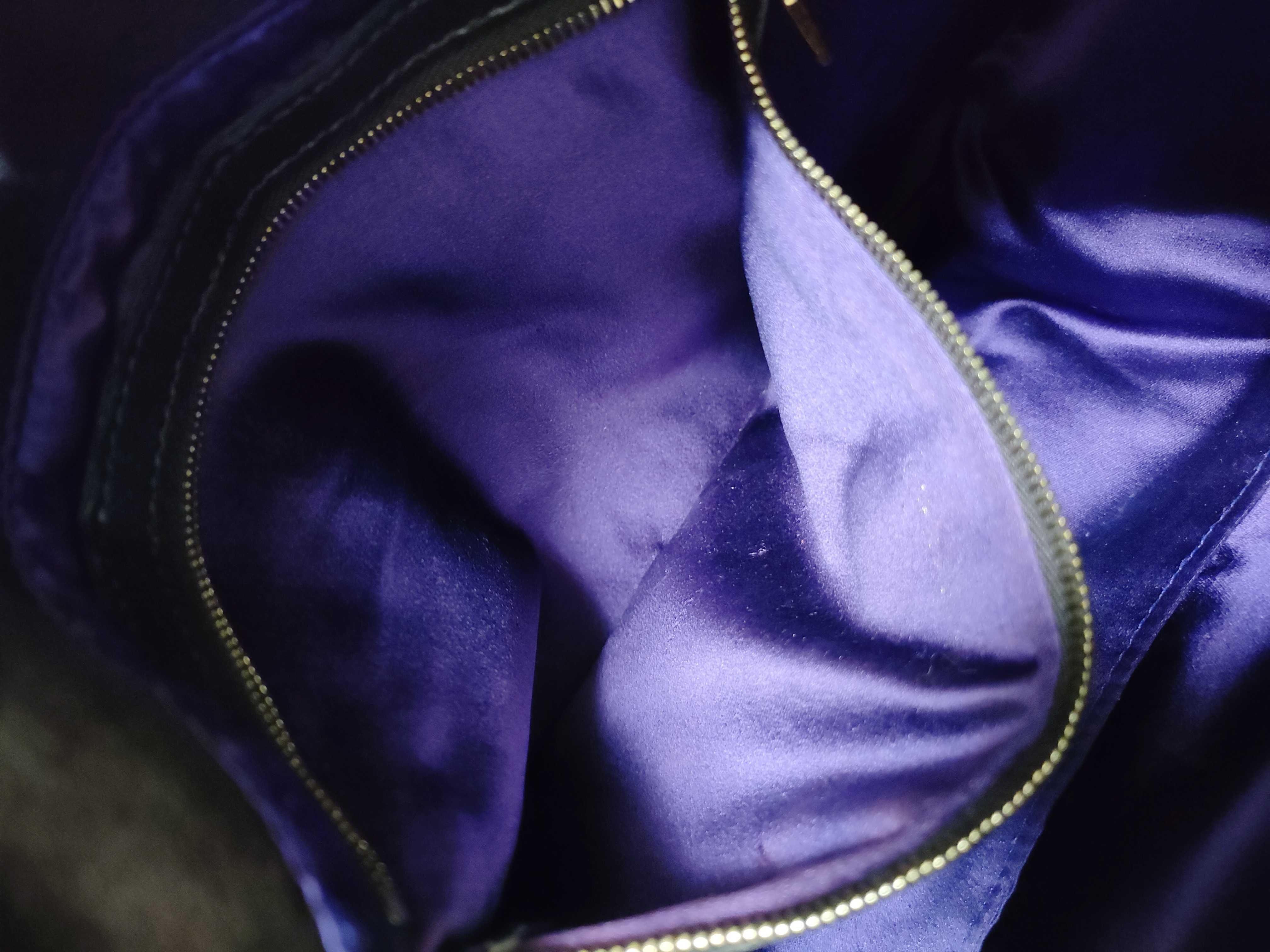 Mamma Bucket Suede Handbag with FF Hardware and Glitter — view 12