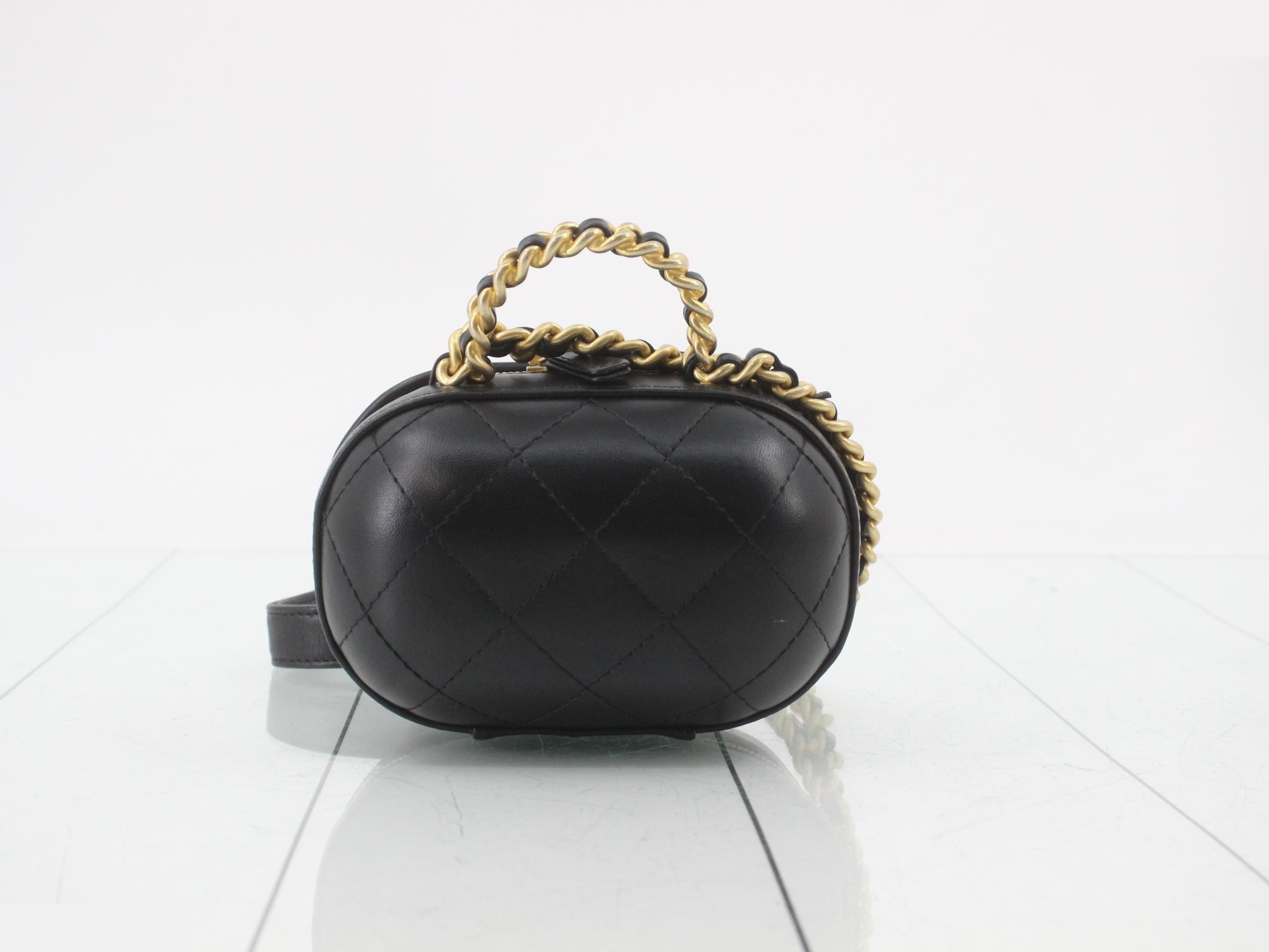 Capsule Collection Mini Matelassé Chain Shoulder Bag — view 2