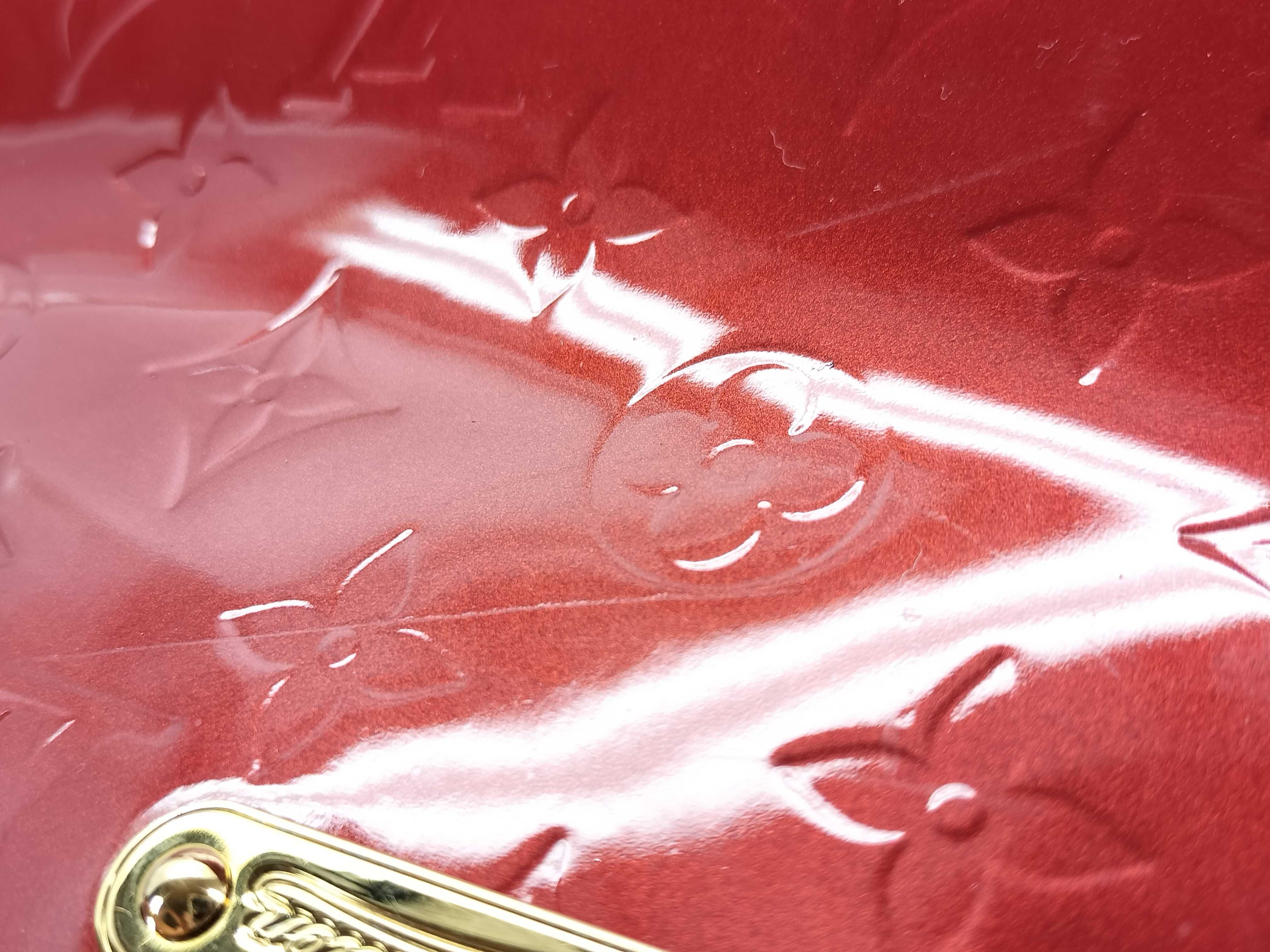 Vernis Bellevue PM M93583 Red Tote Bag — view 15