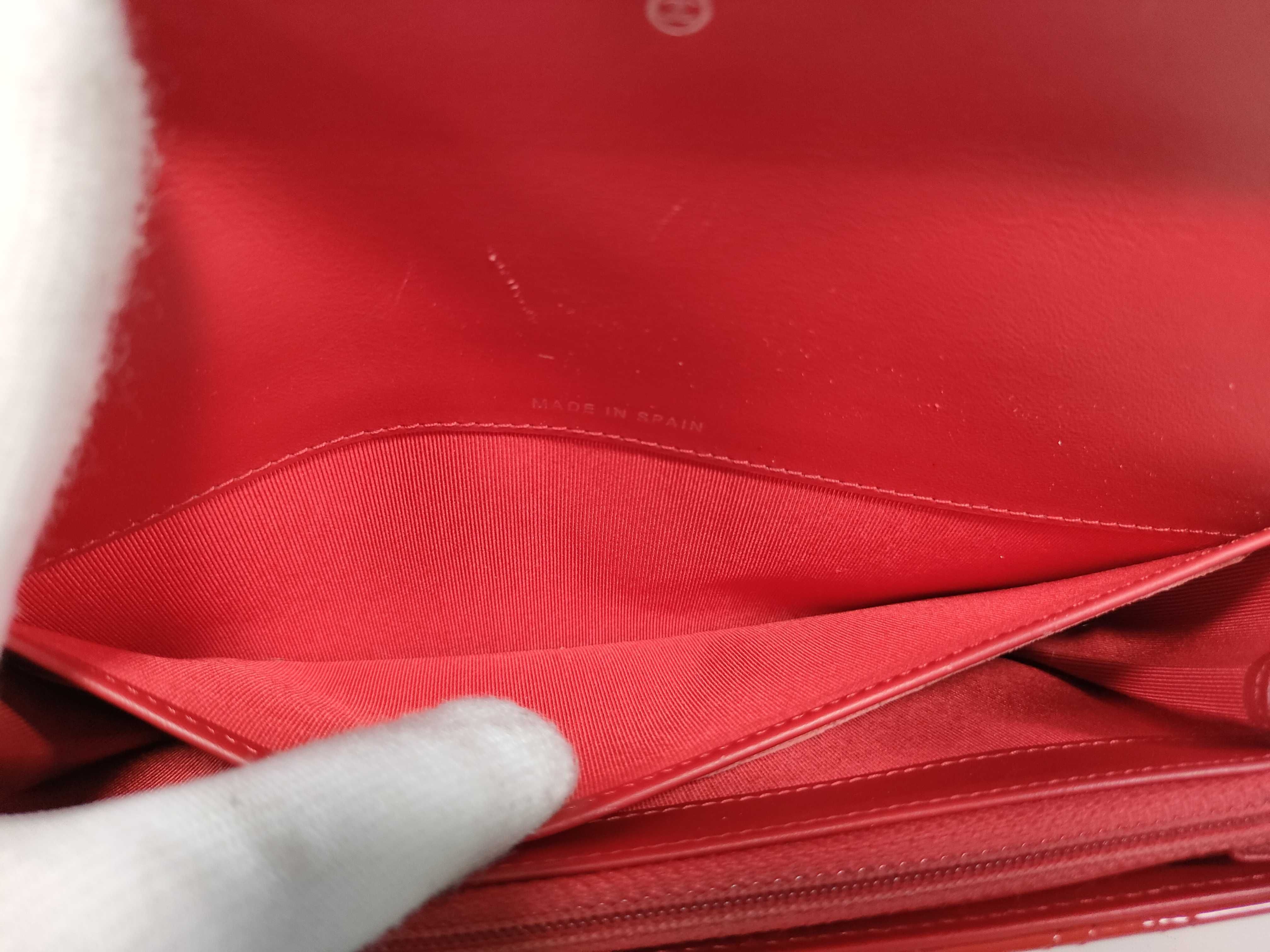 Enamel Matelassé Long Wallet — view 15