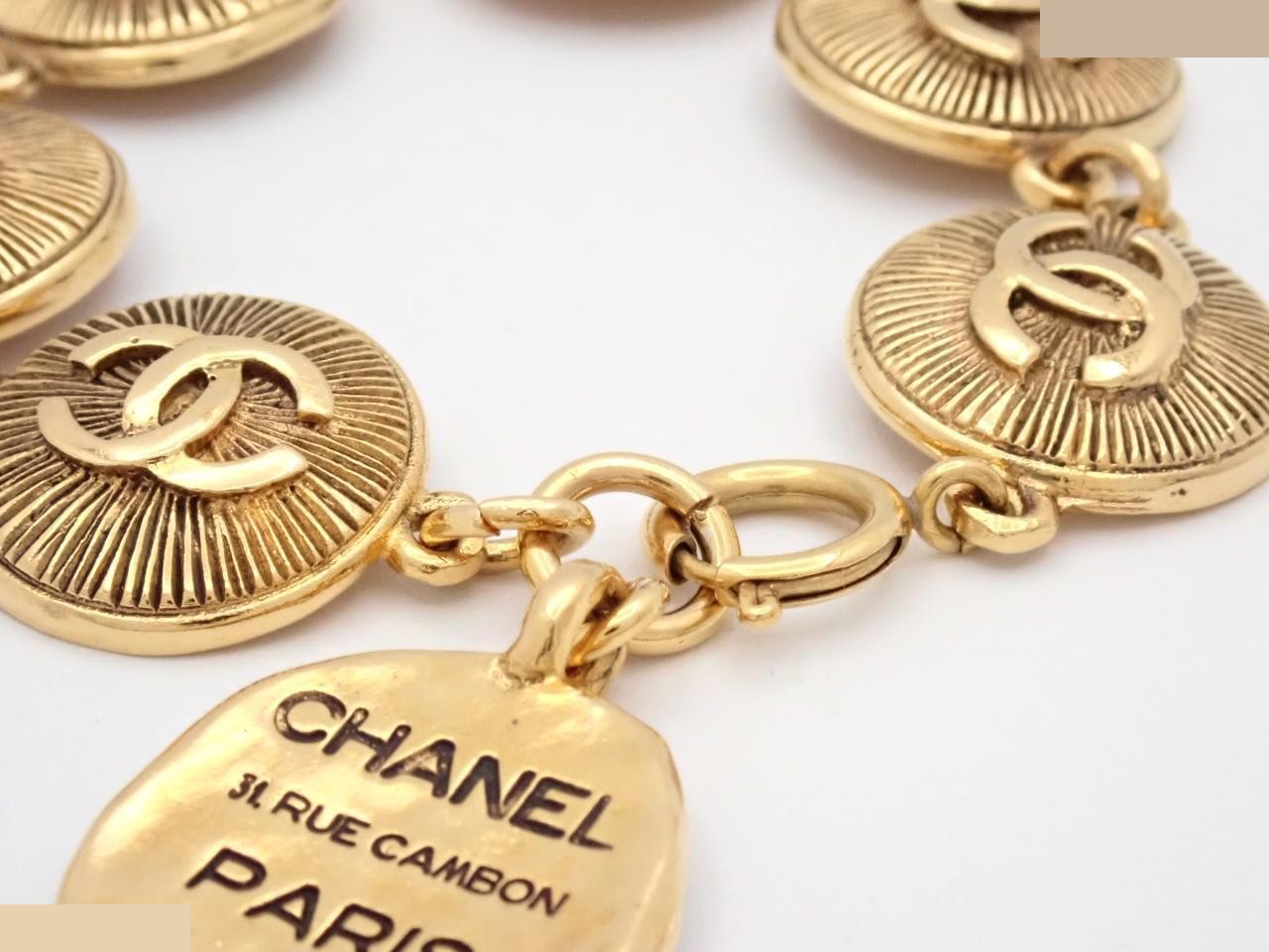 Bracelet with Coco Mark, Gold — view 3