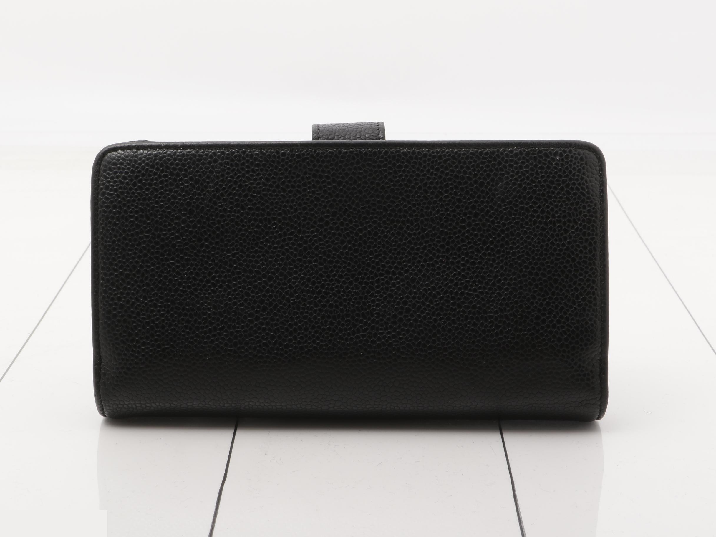 Caviar skin (bags) and wallets — view 2