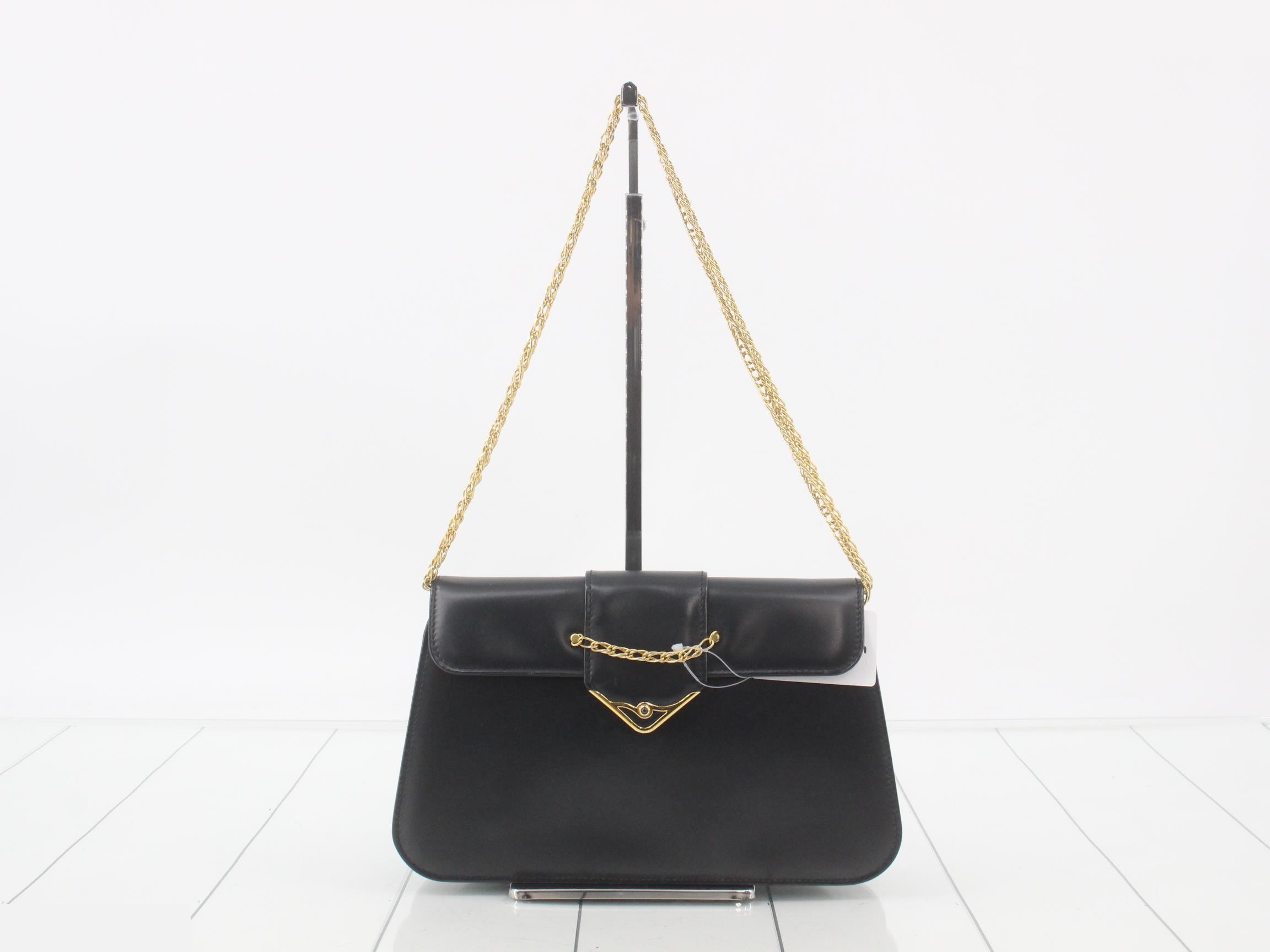 Sapphire chain shoulder leather black x gold