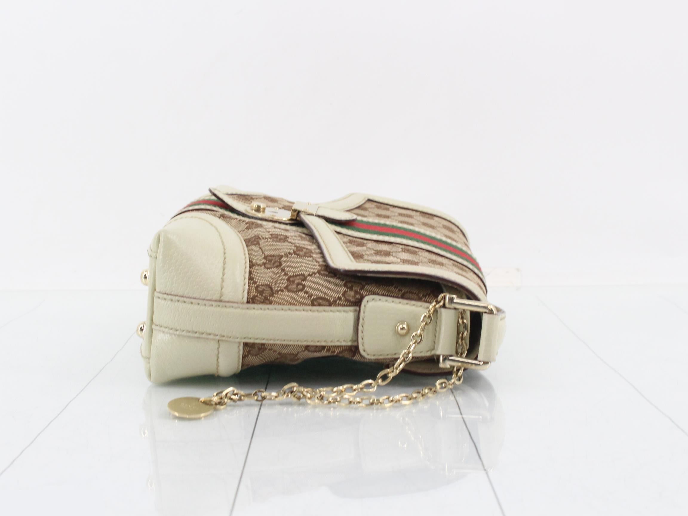 GG Canvas (Bag) - Shoulder Bag — view 3