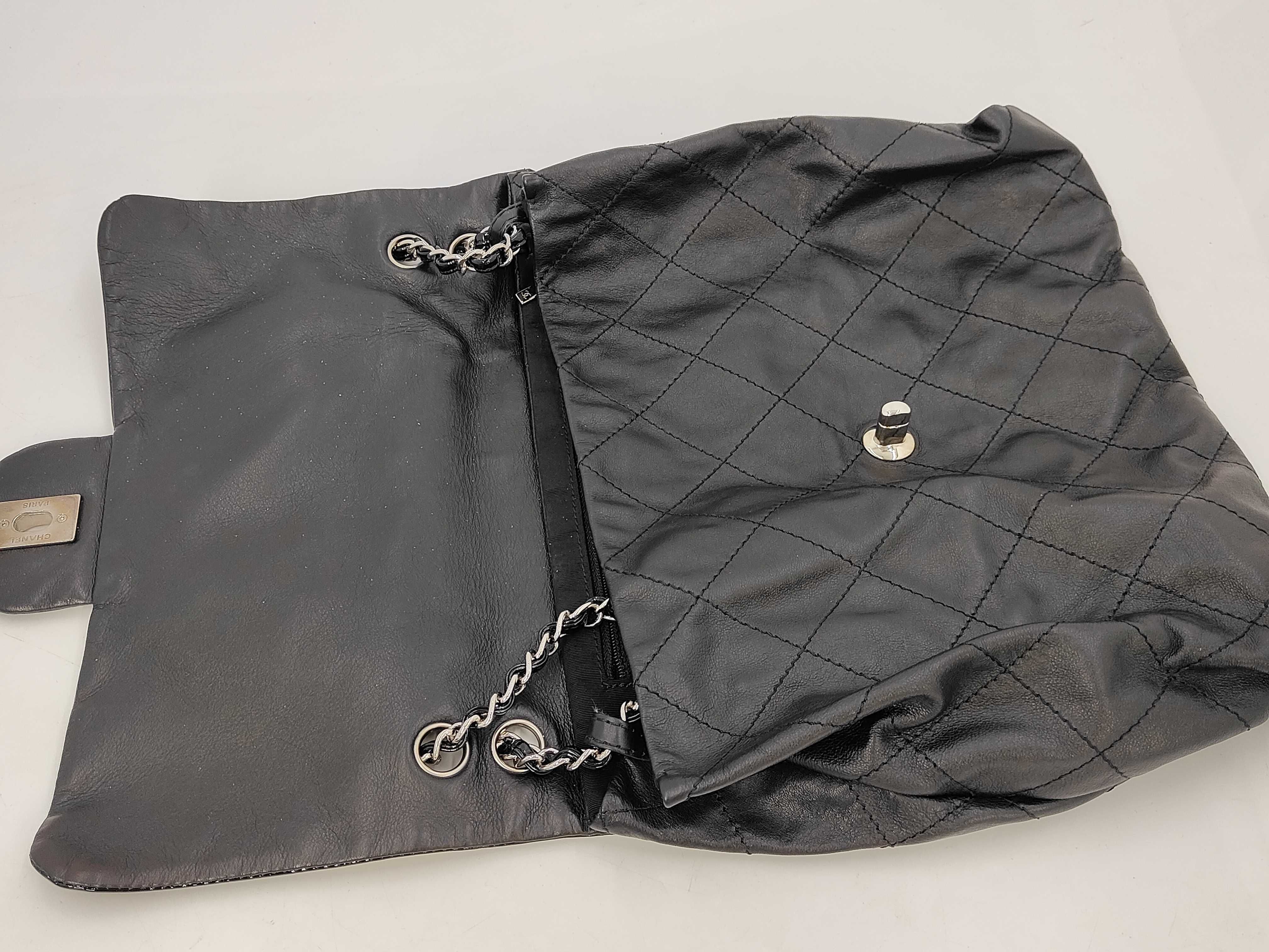 Matelassé Patent Chain Tote Bag 12874429 — view 8