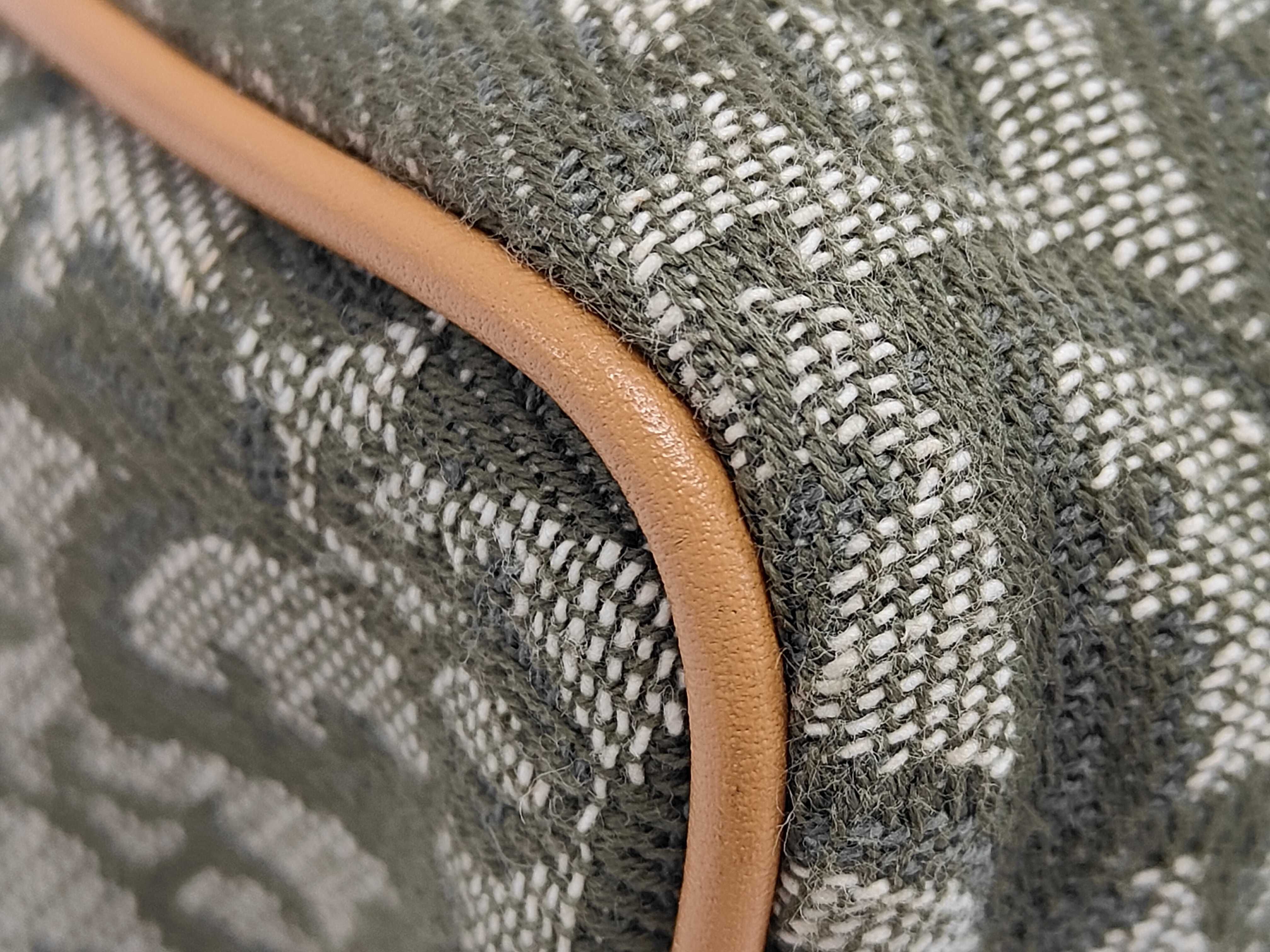 Trotter Mini Boston Bag Handbag — view 3