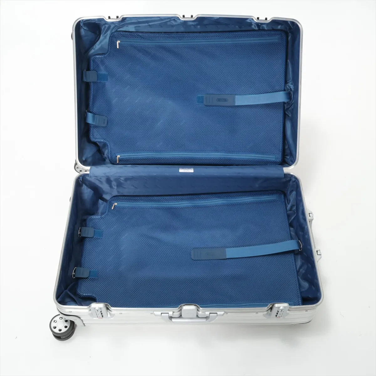 [Individually packaged] Rimowa Topas Aluminum Carry Case, Silver, Combination Lock 384 — view 5