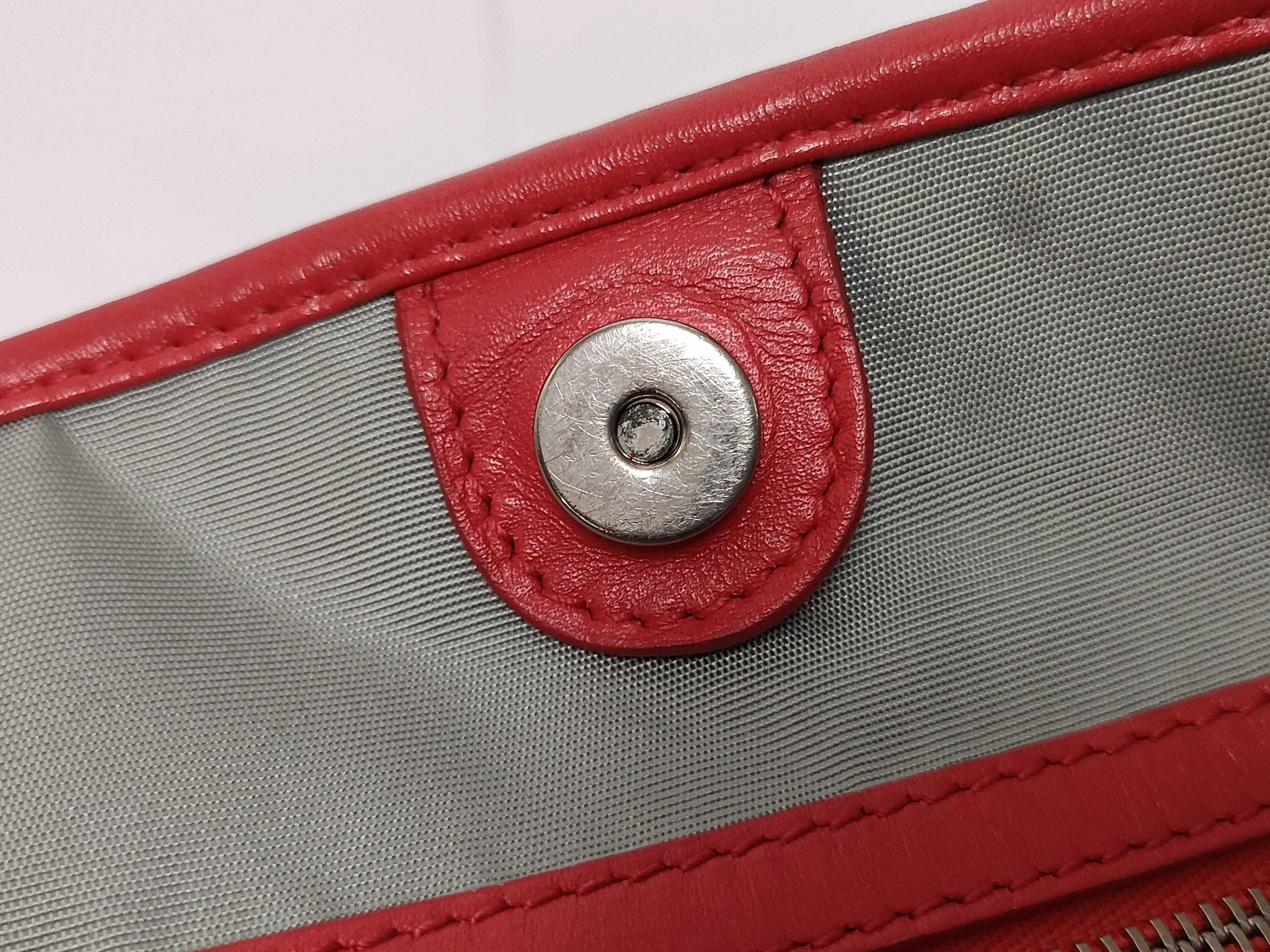 Cannage Berry Pink Handbag — view 12