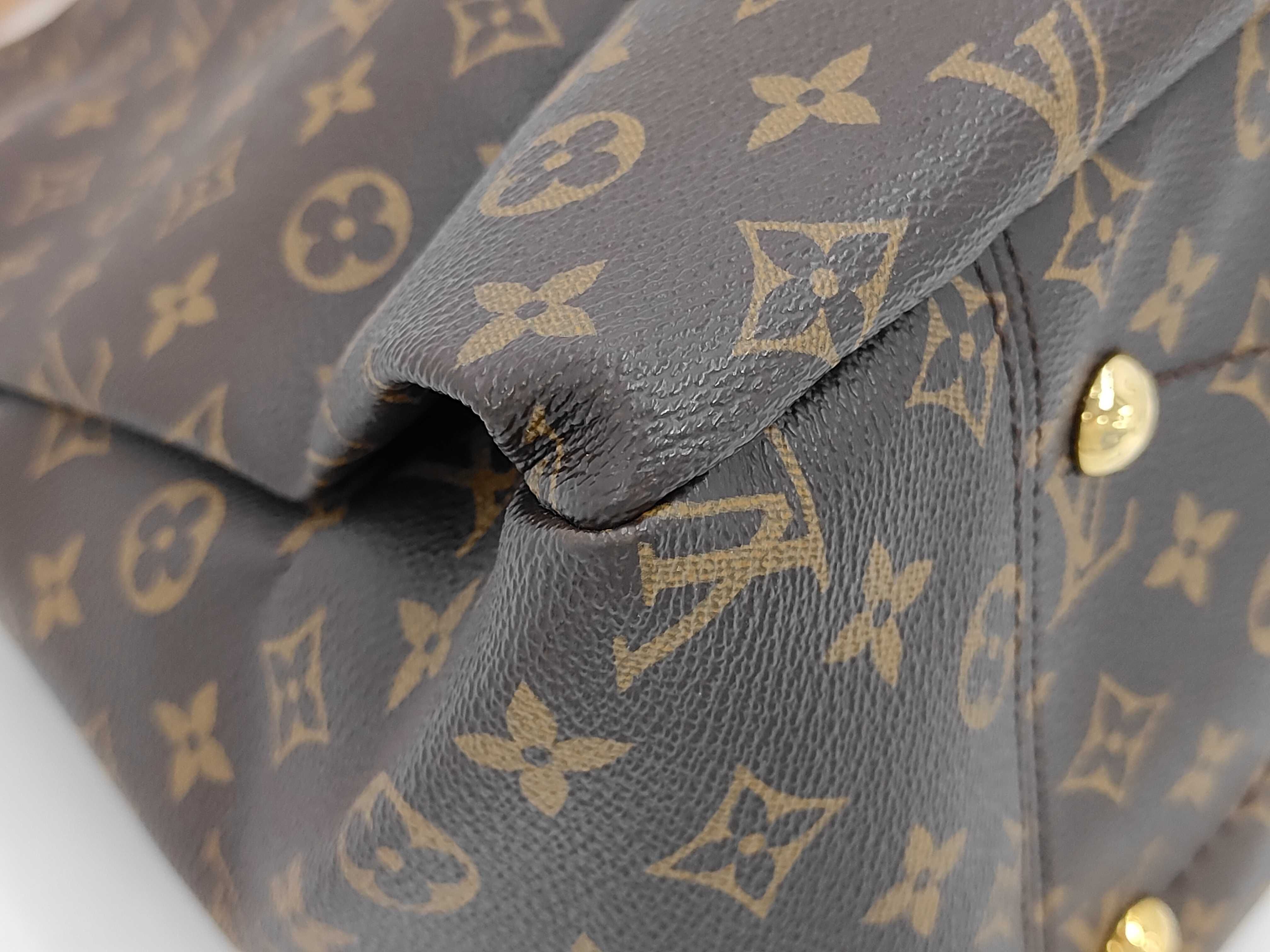 Monogram Artsy MM M40249 Tote Bag — view 4