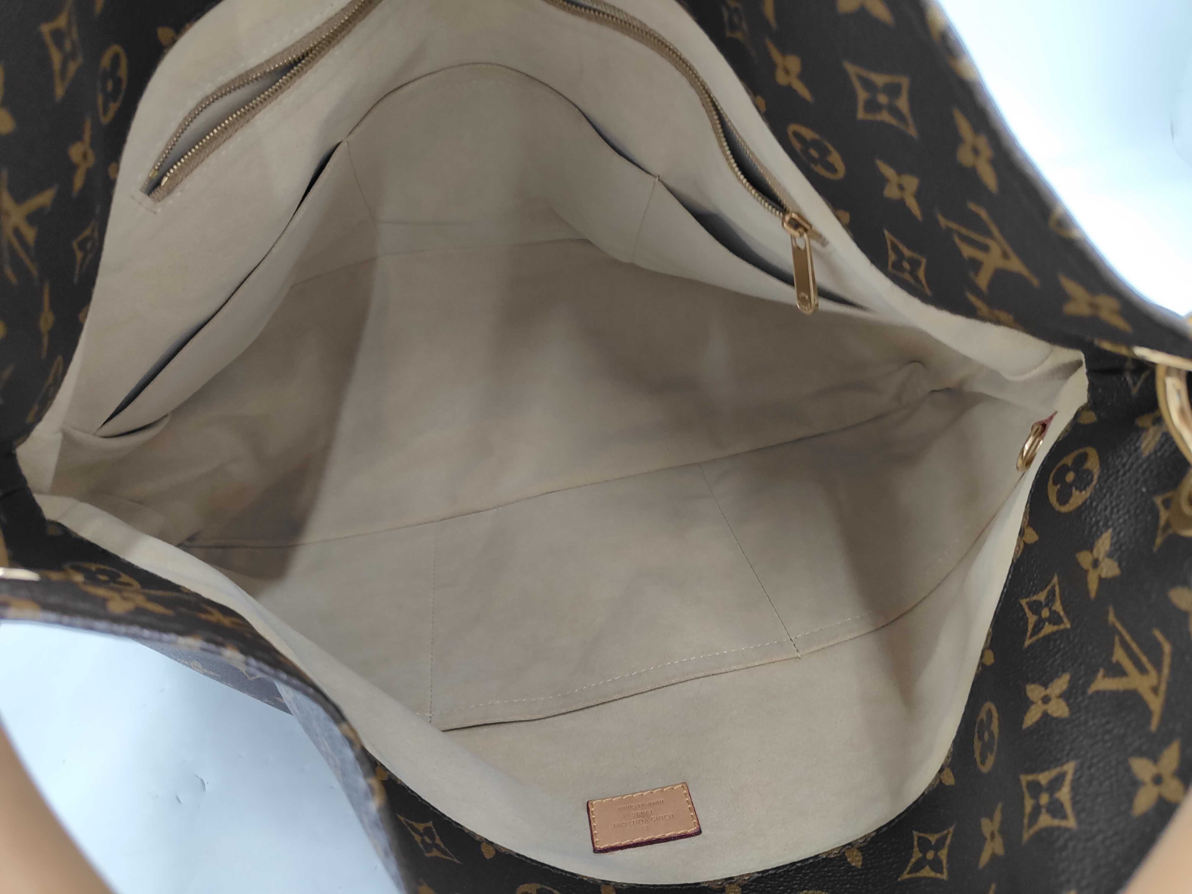 Monogram Artsy MM M40249 Tote Bag — view 8