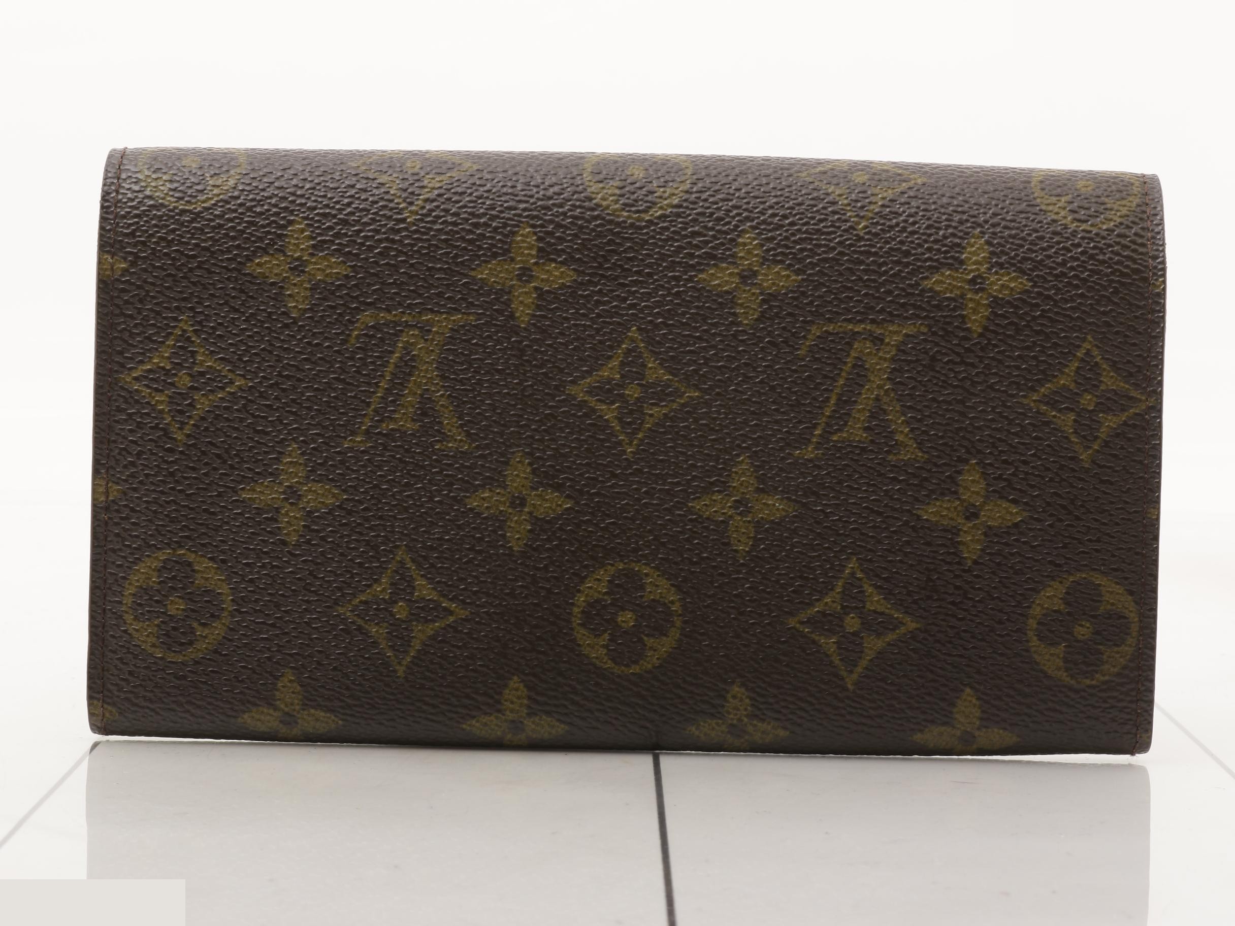 M61734 LV Monogram Portefeuille Sarah Long Wallet — view 2