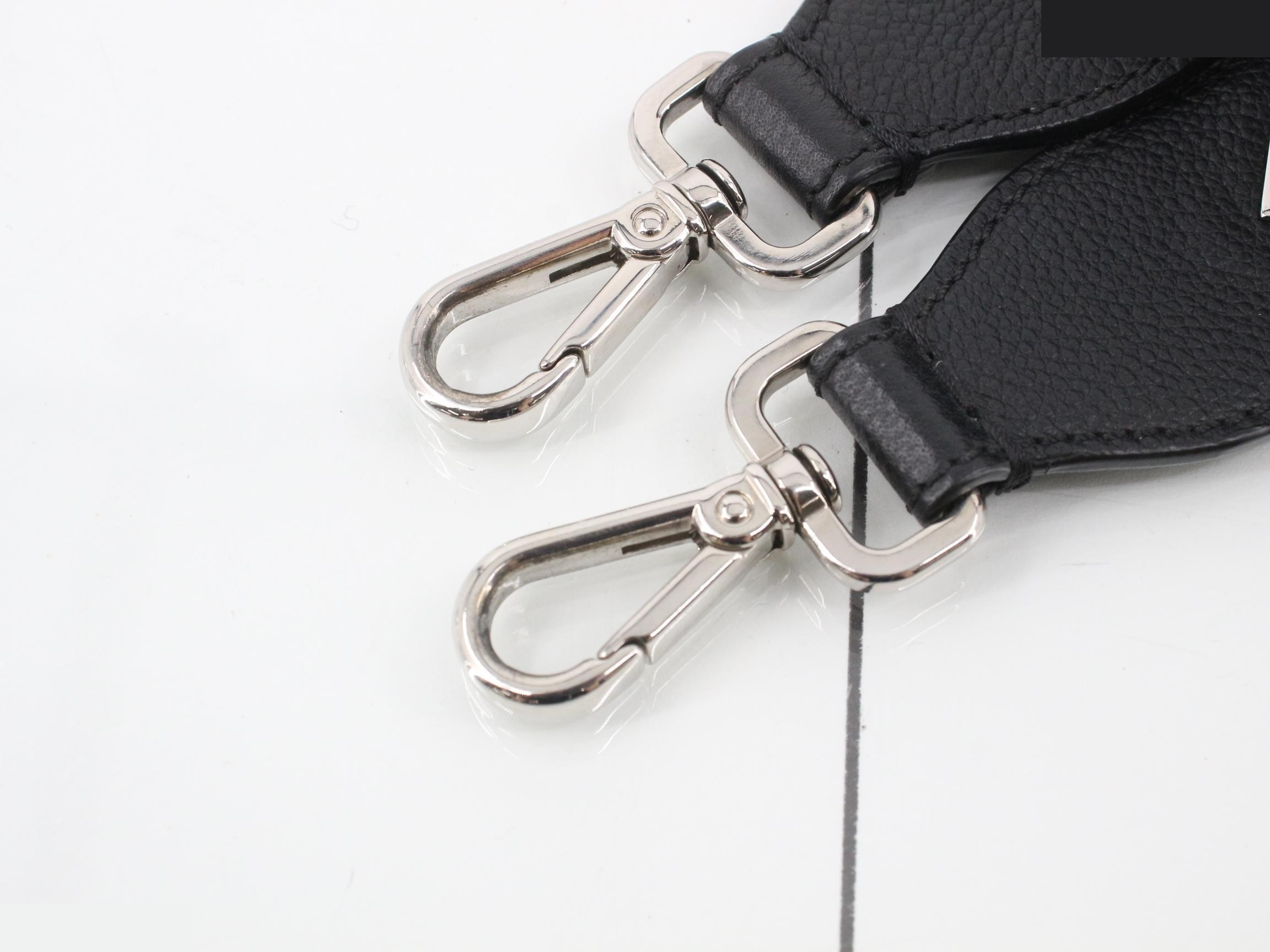 Other line: Small items, accessories, shoulder strap, black, with dust bag. — view 3