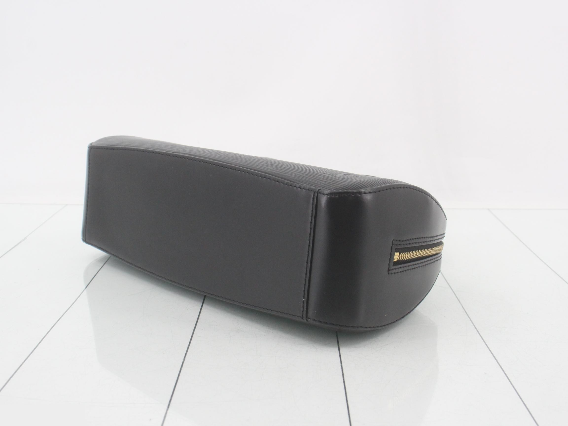 Epi Jasmine Noir Handbag — view 6
