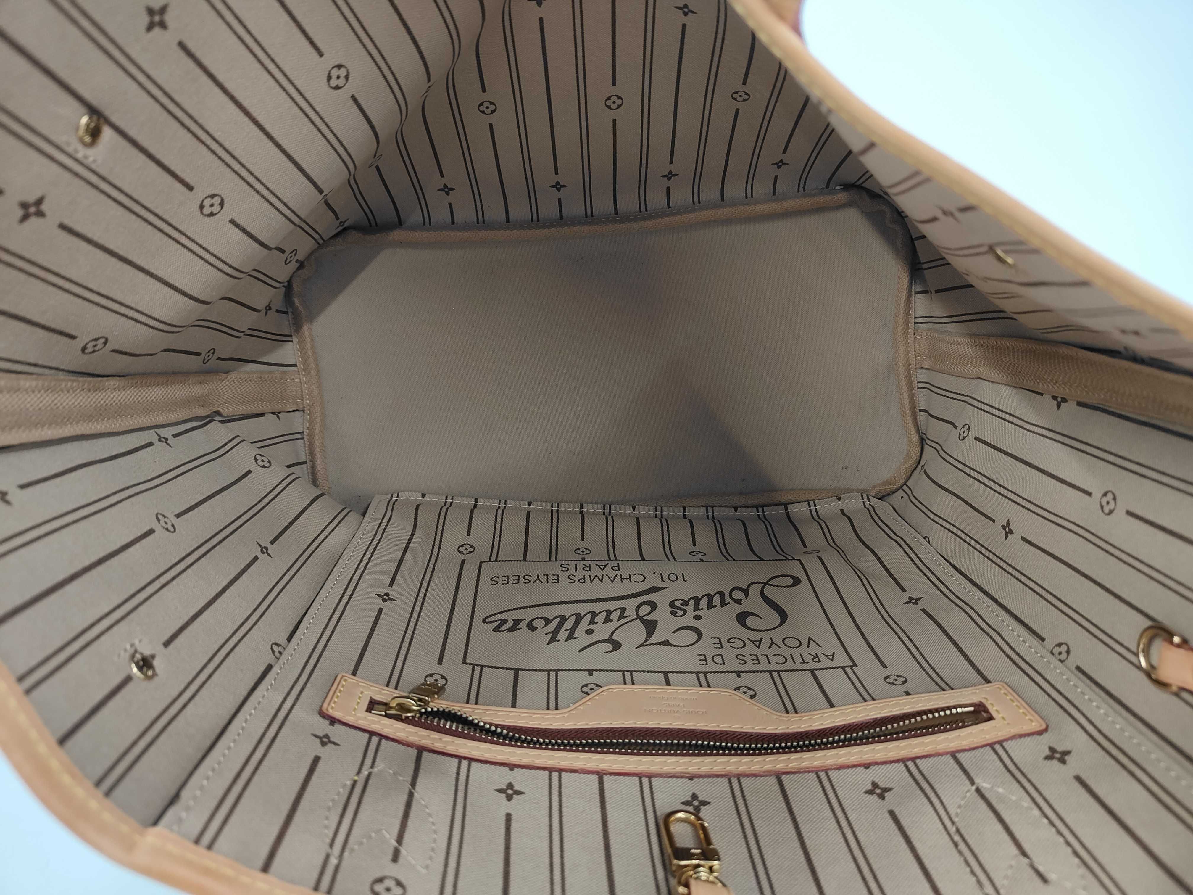 Neverfull MM Tote Bag — view 8
