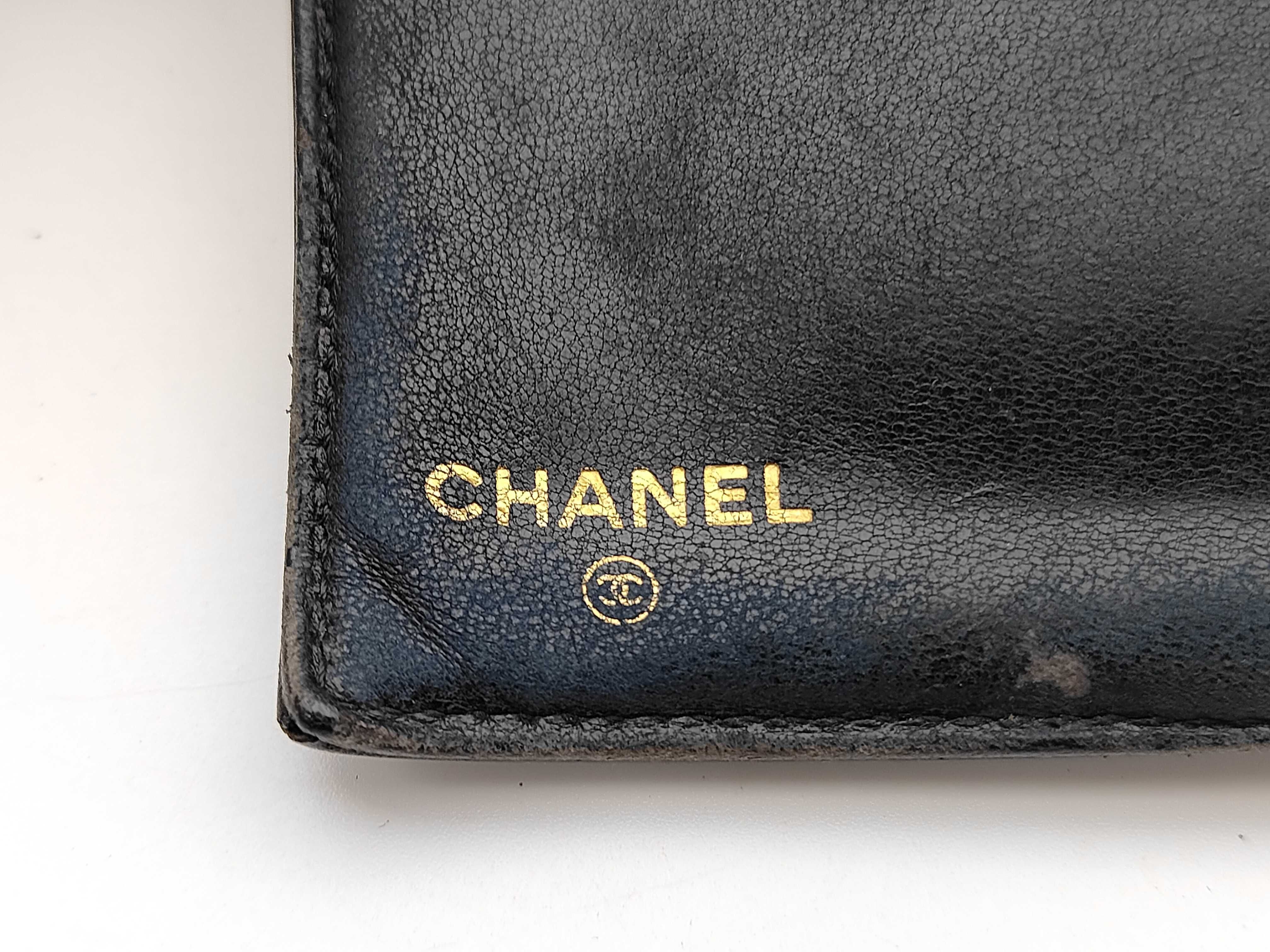Coco Mark Leather Bi-fold Wallet (with seal, serial number 3) — view 9