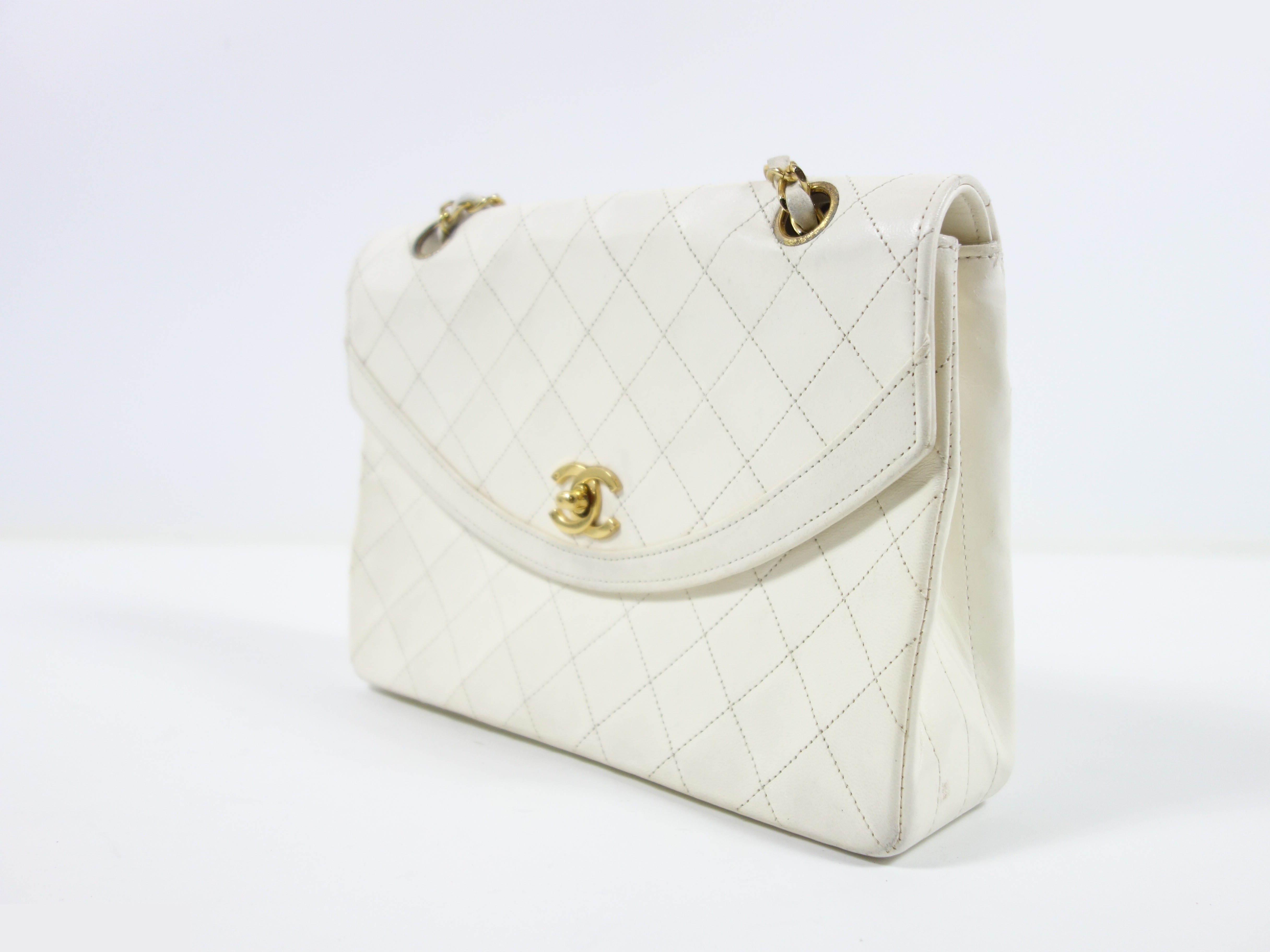 Matelassé (bag) - Shoulder bag — view 2