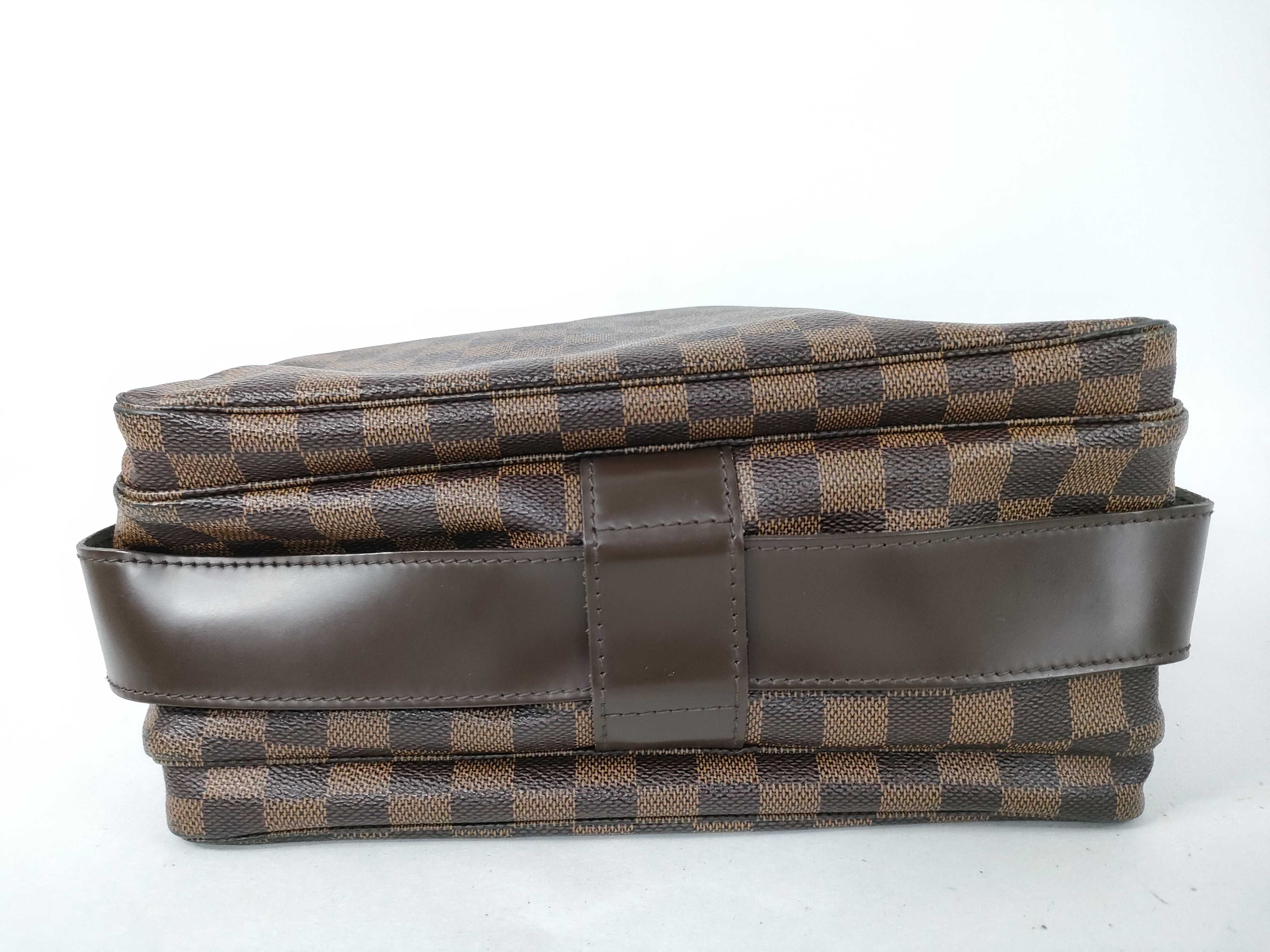Damier Louis Vuitton Damier Shoulder Bag — view 7