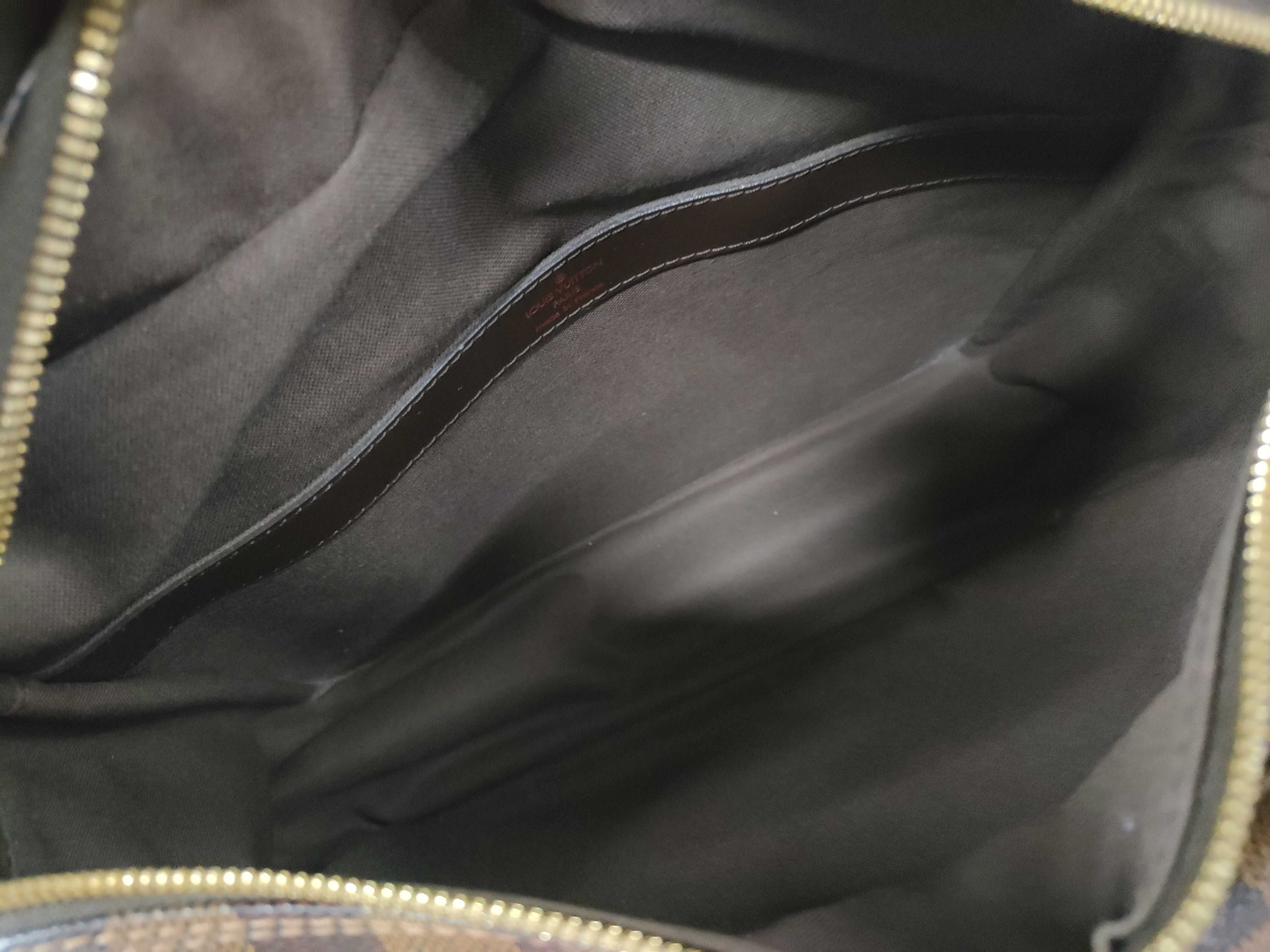 Damier Louis Vuitton Damier Shoulder Bag — view 10