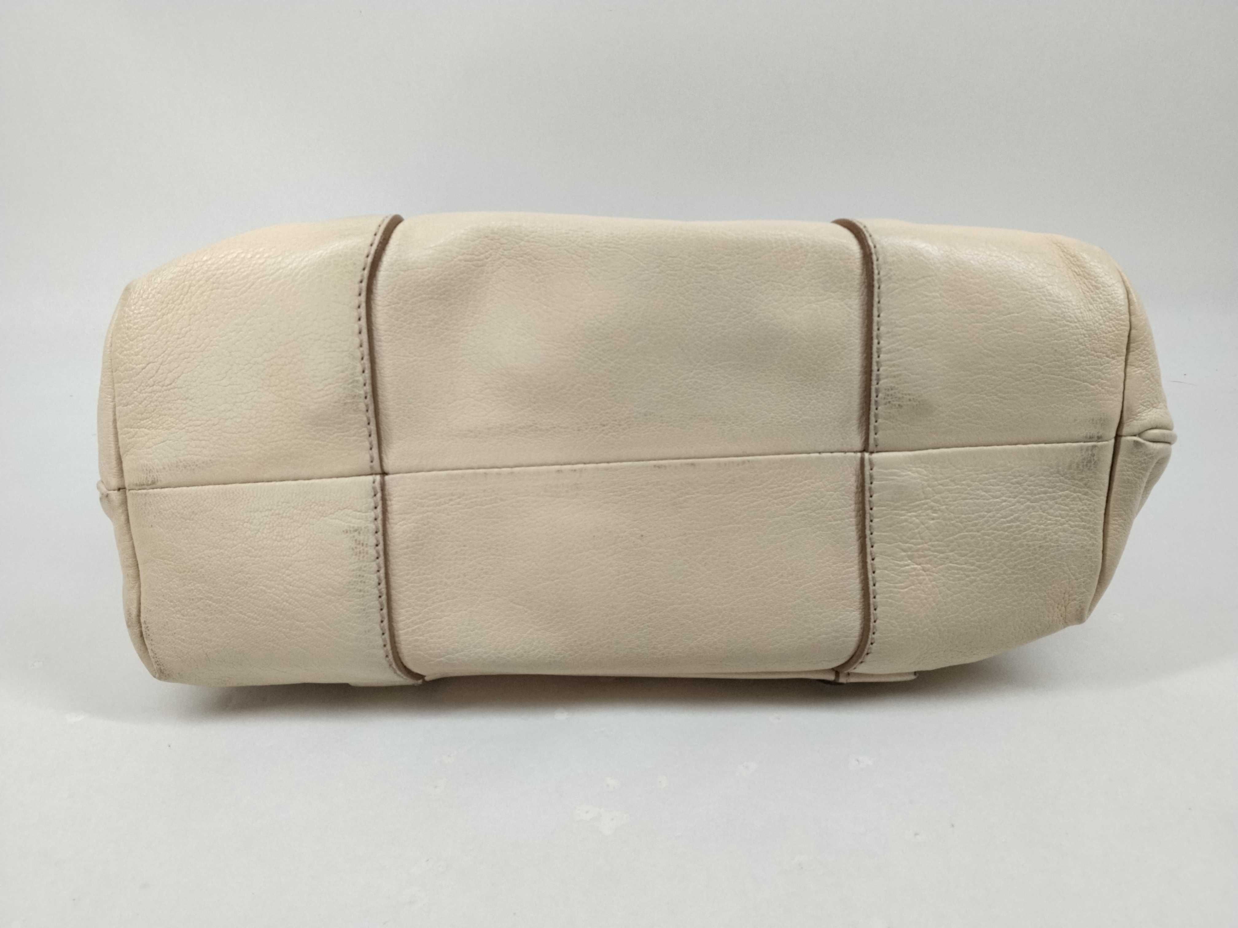 White Handbag — view 7