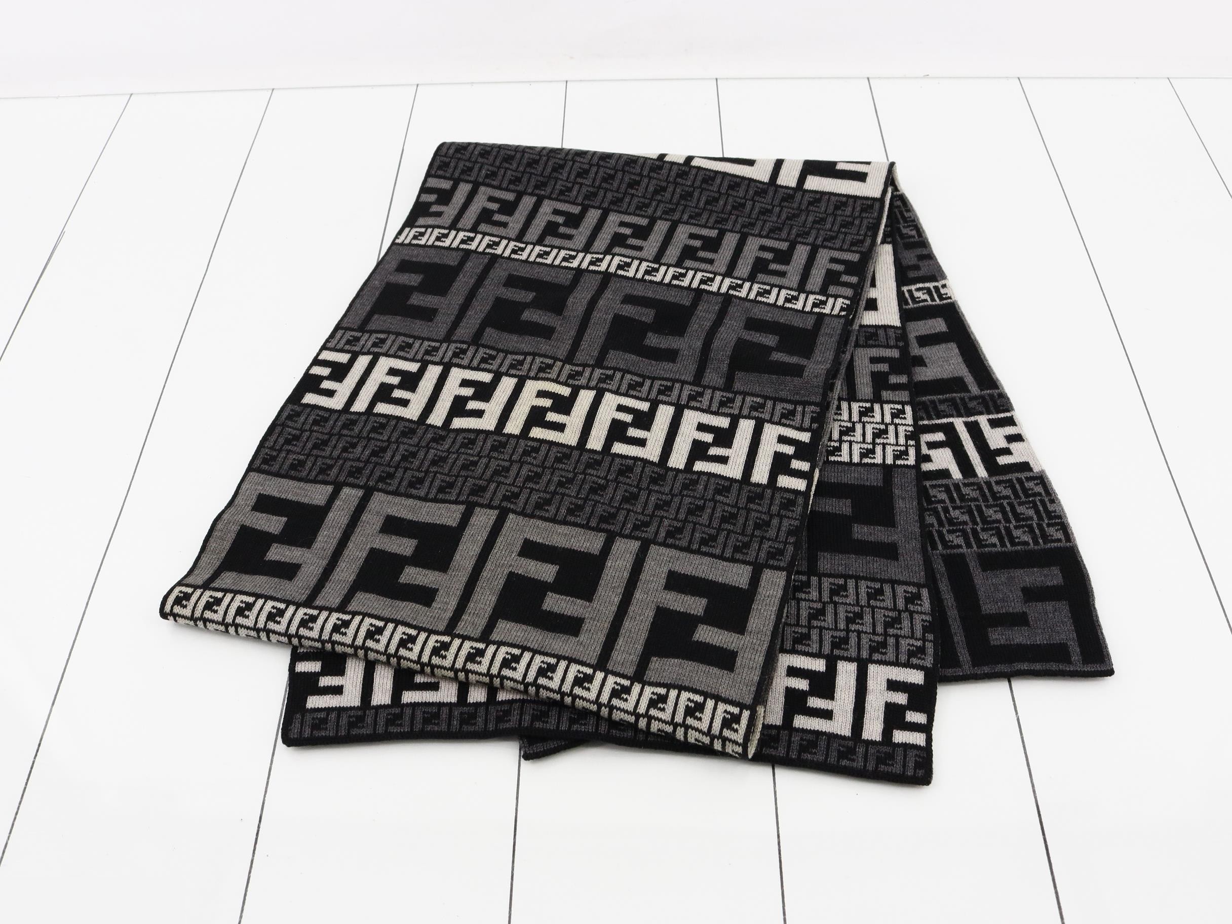 Zucca (accessories) - Scarf — view 3